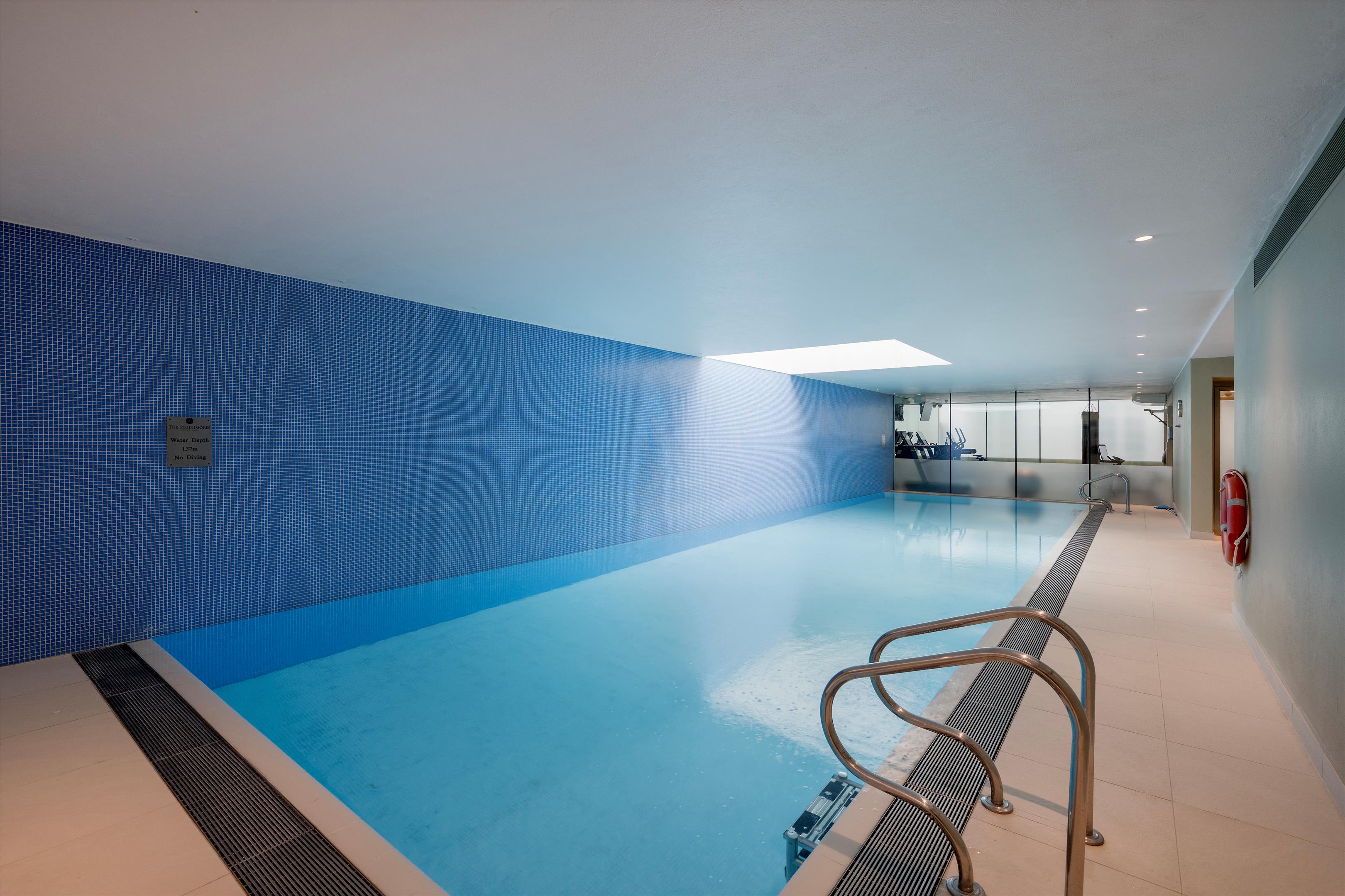 Academy Gardens, Duchess of Bedfords Walk, London, W8