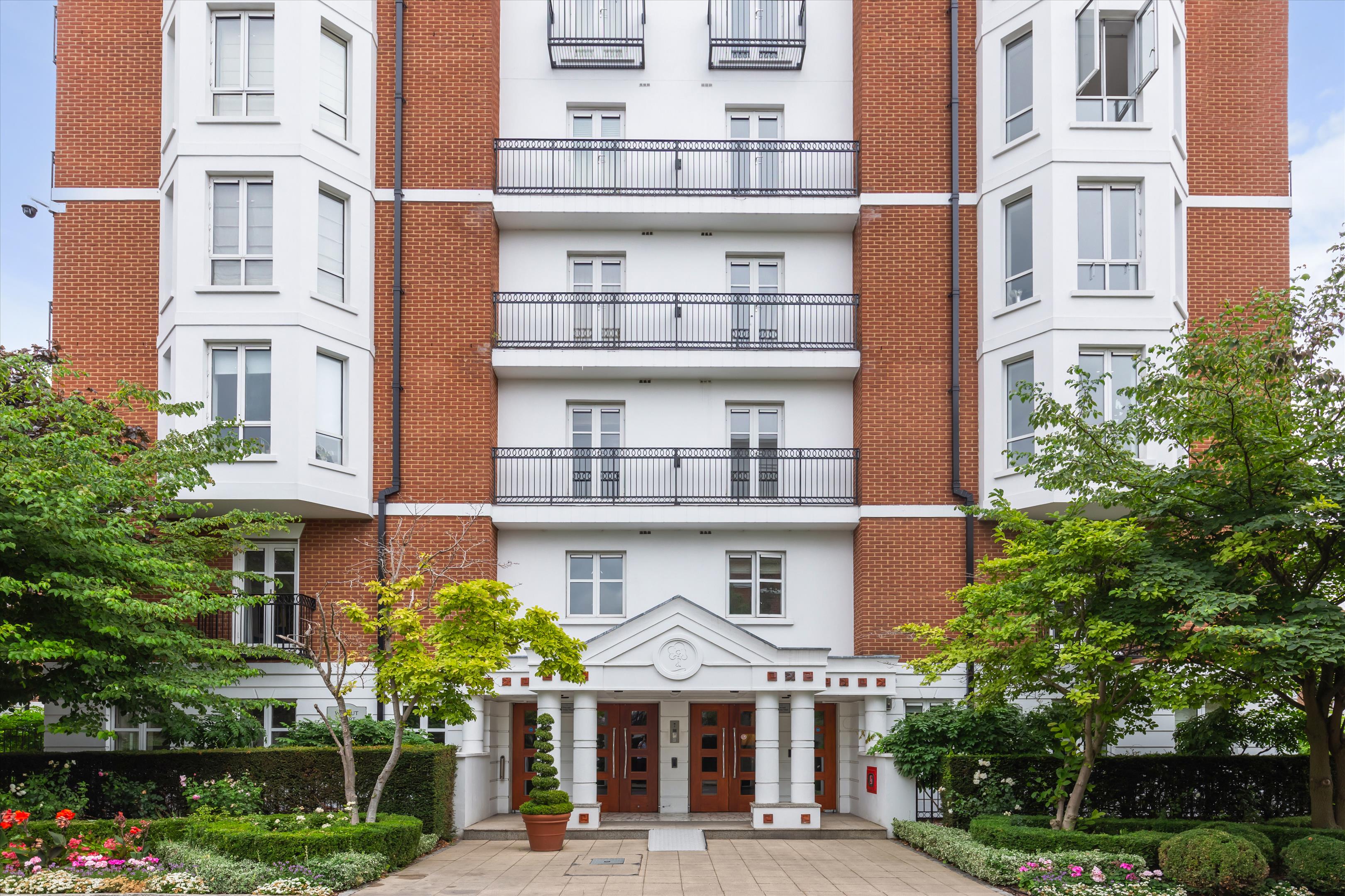 Walnut Court, St. Marys Gate, London, W8