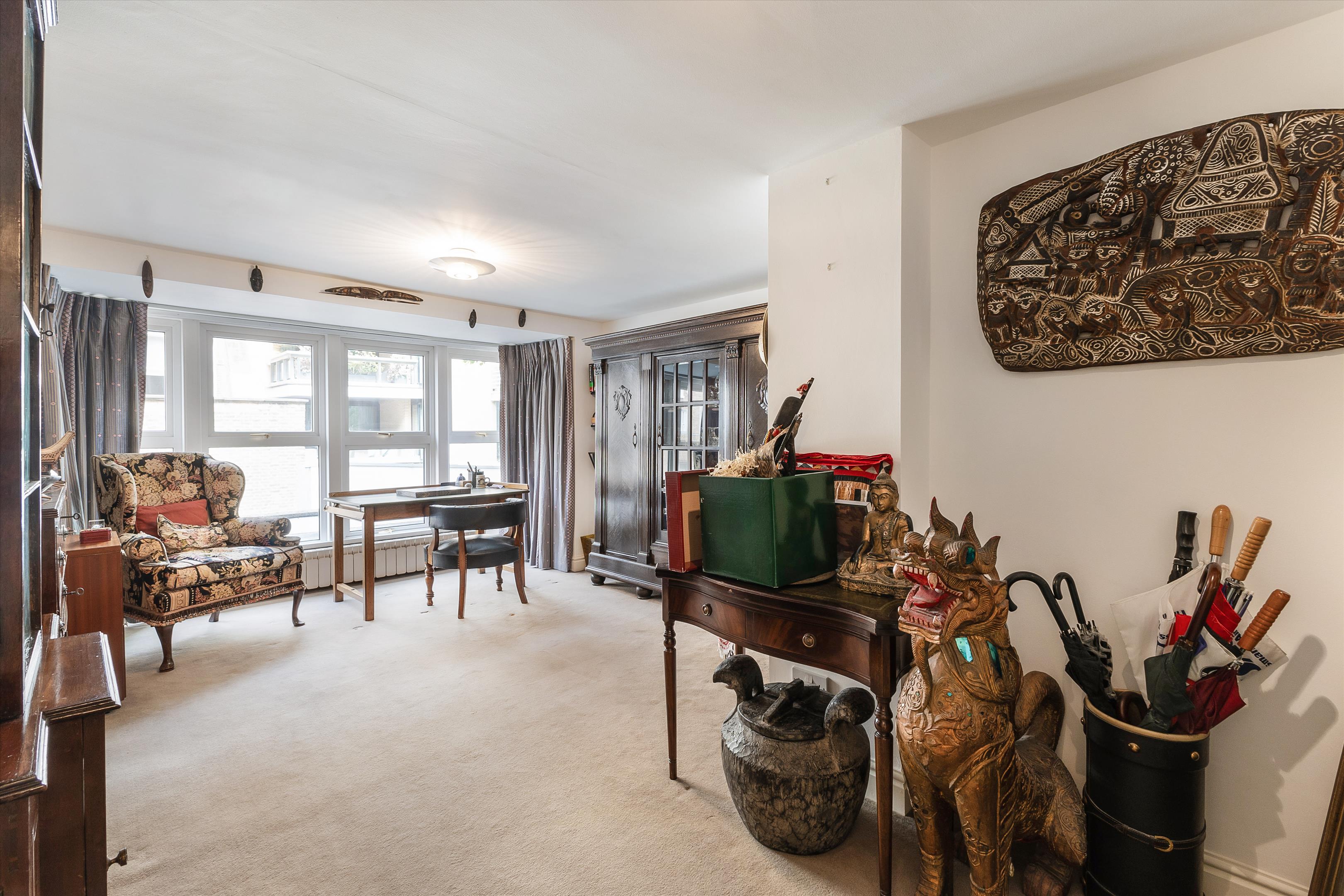Vicarage Gate, London, W8