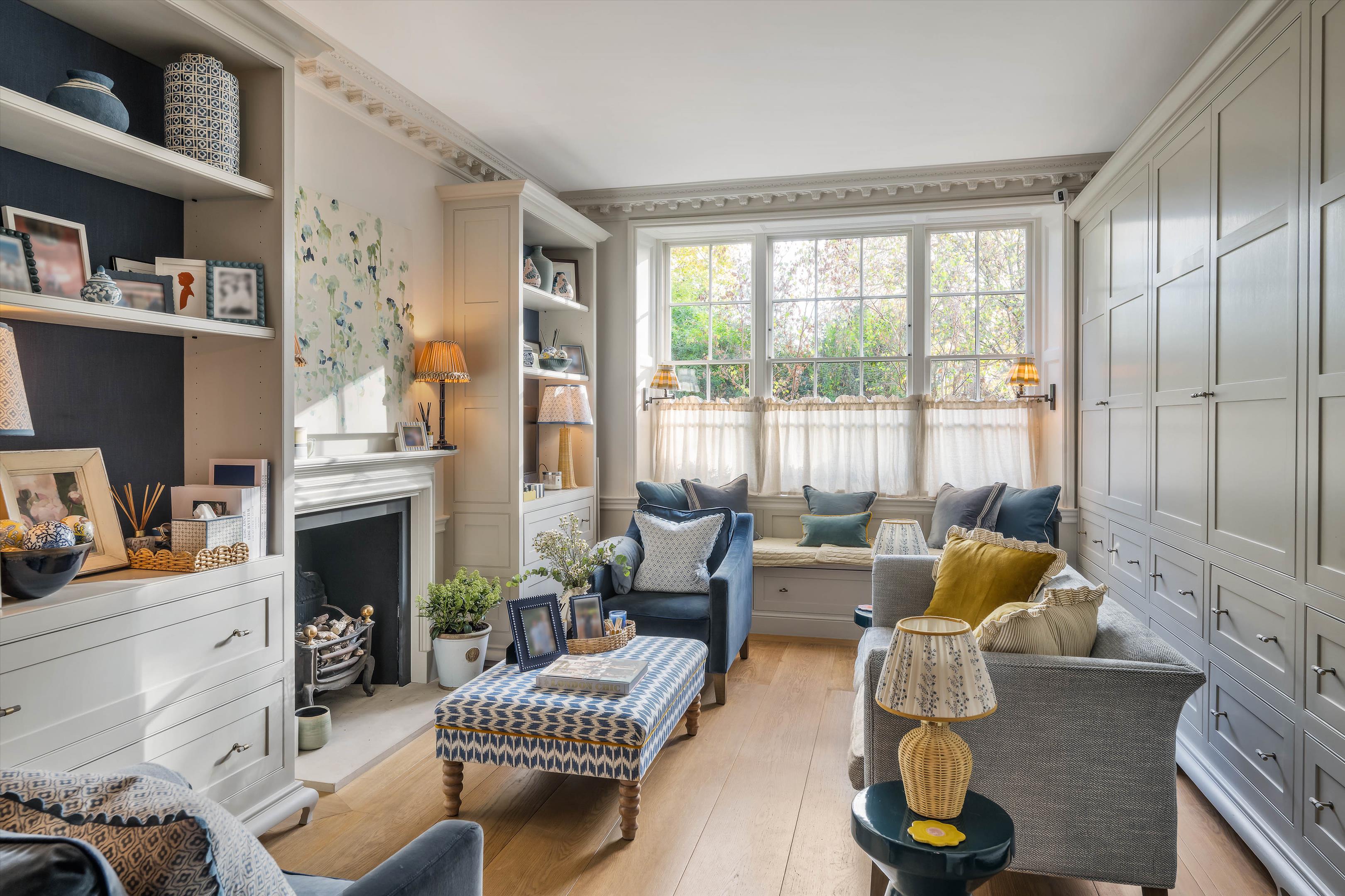 Cheyne Walk, Chelsea, London, SW3