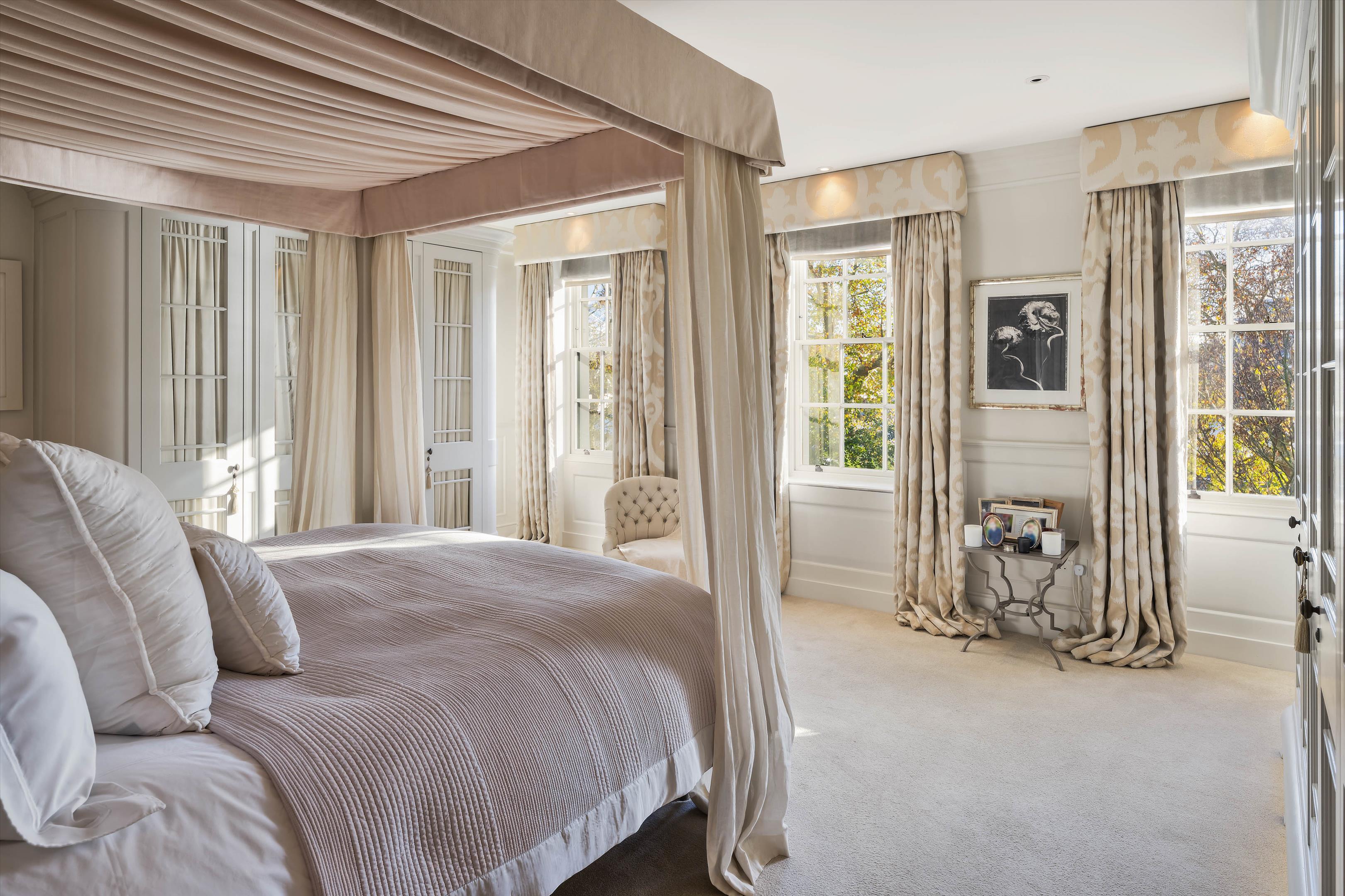 Cheyne Walk, Chelsea, London, SW3