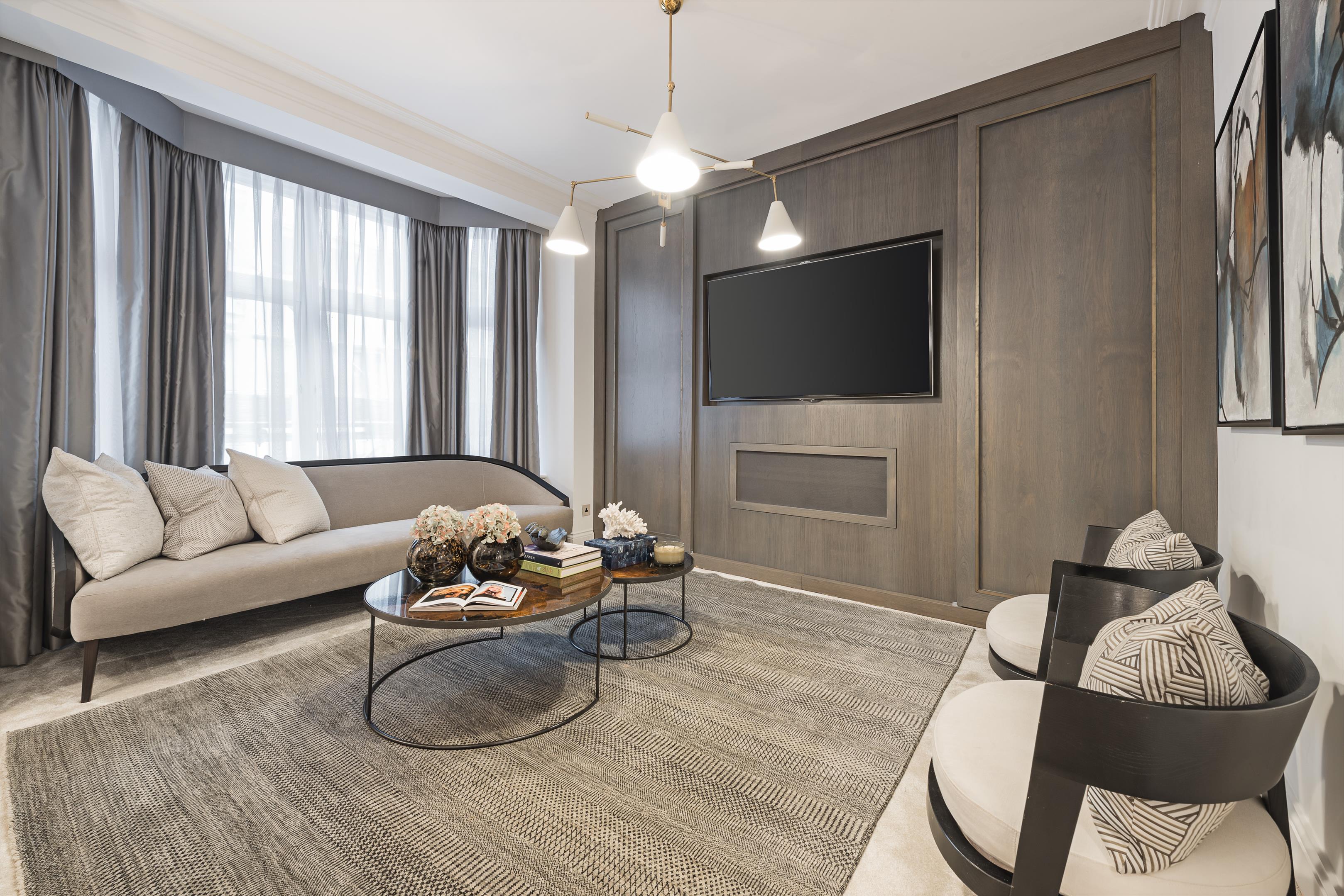 Iverna Court, London W8