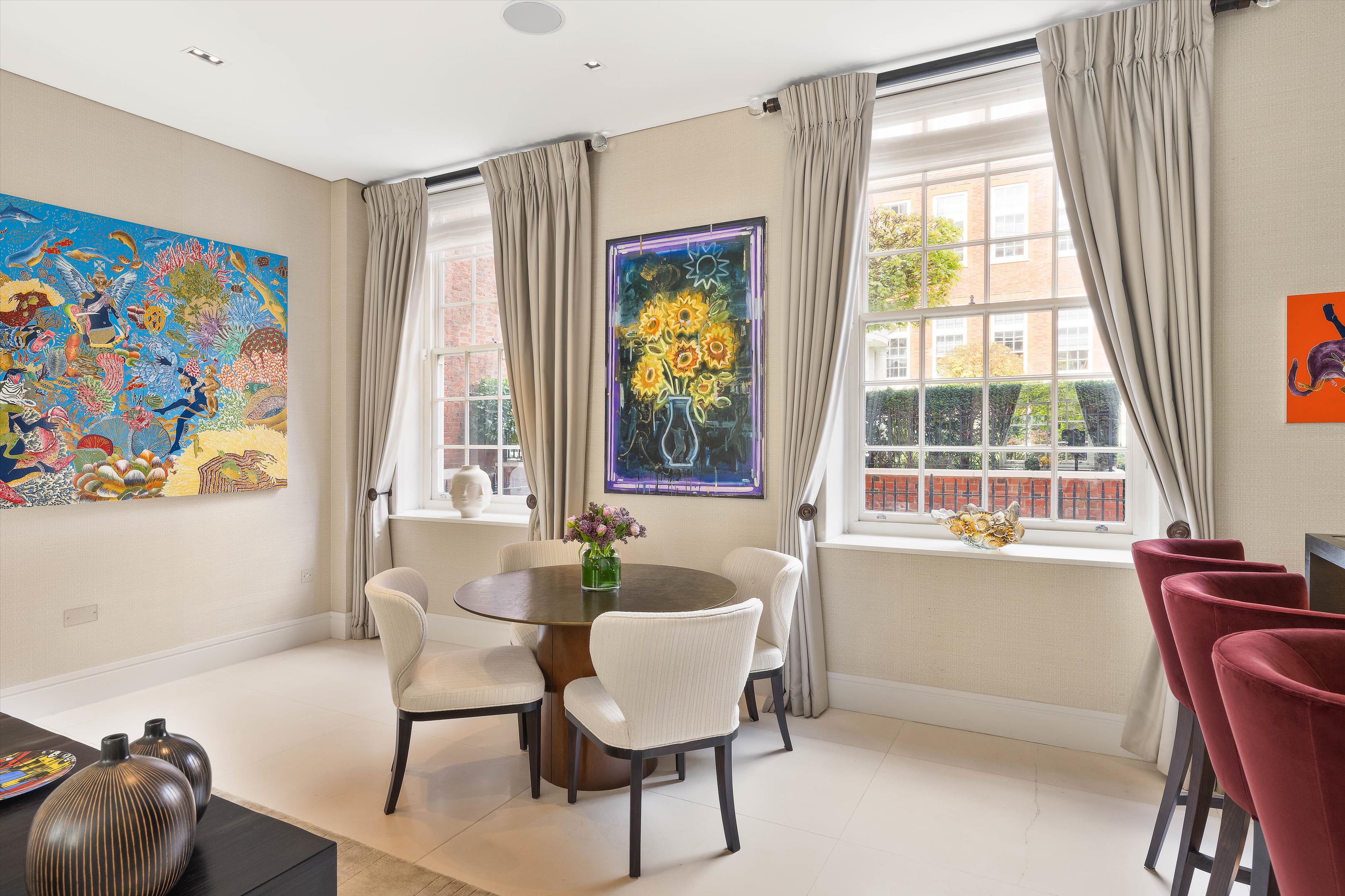 Duchess Of Bedfords Walk, London W8