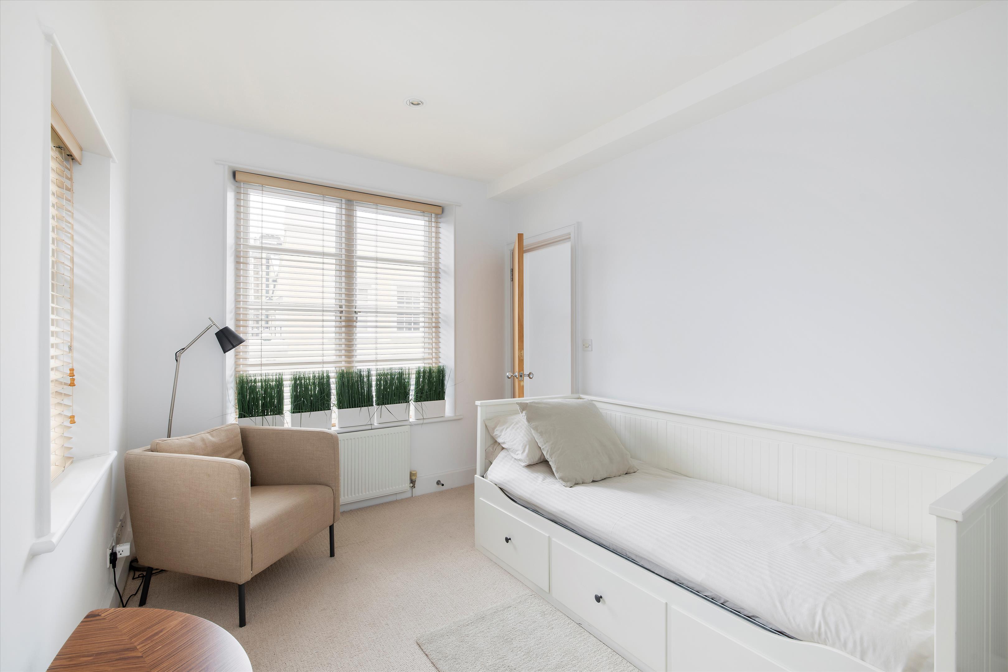 Callcott Street, Kensington, London W8