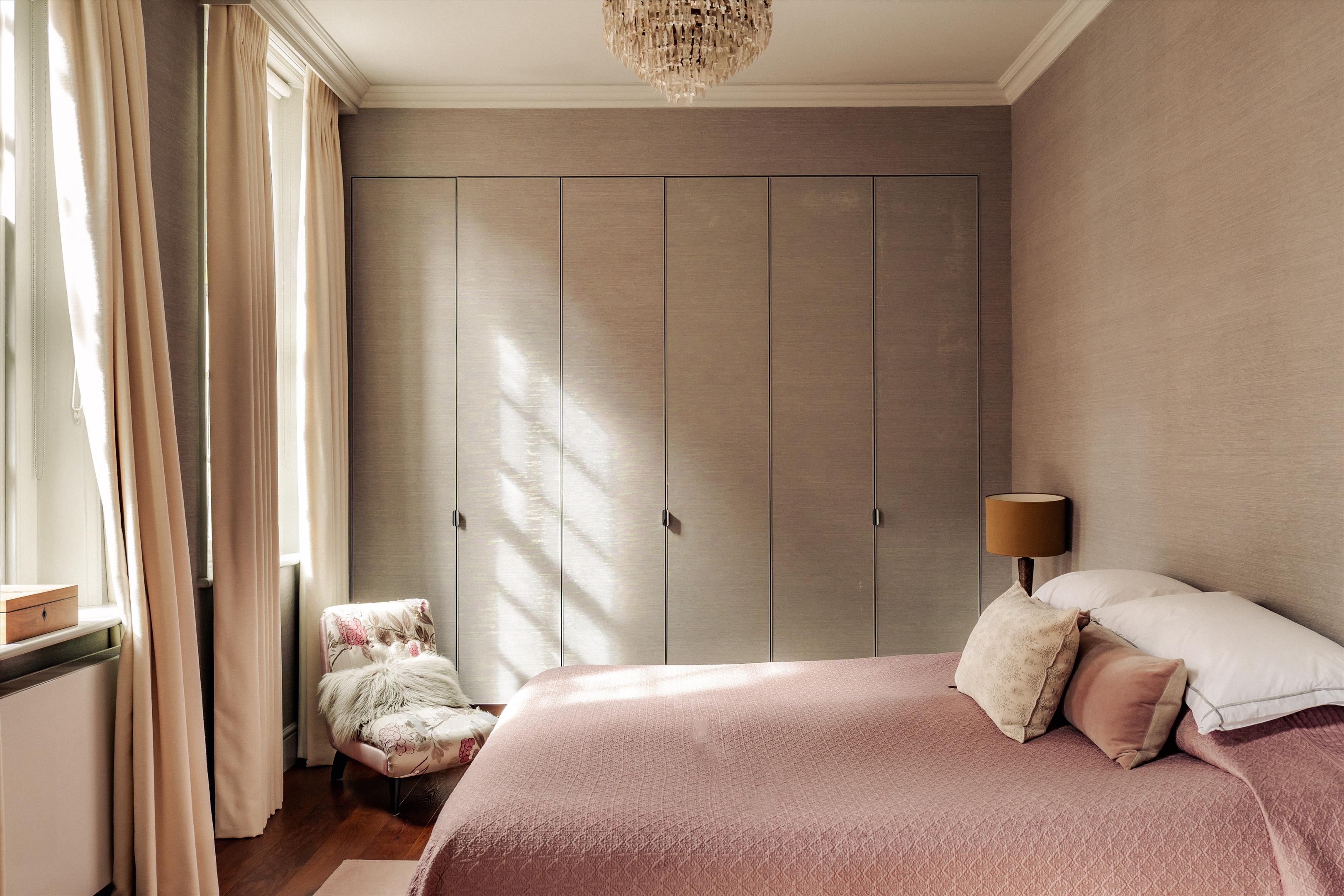 Holland Park Road, London W14