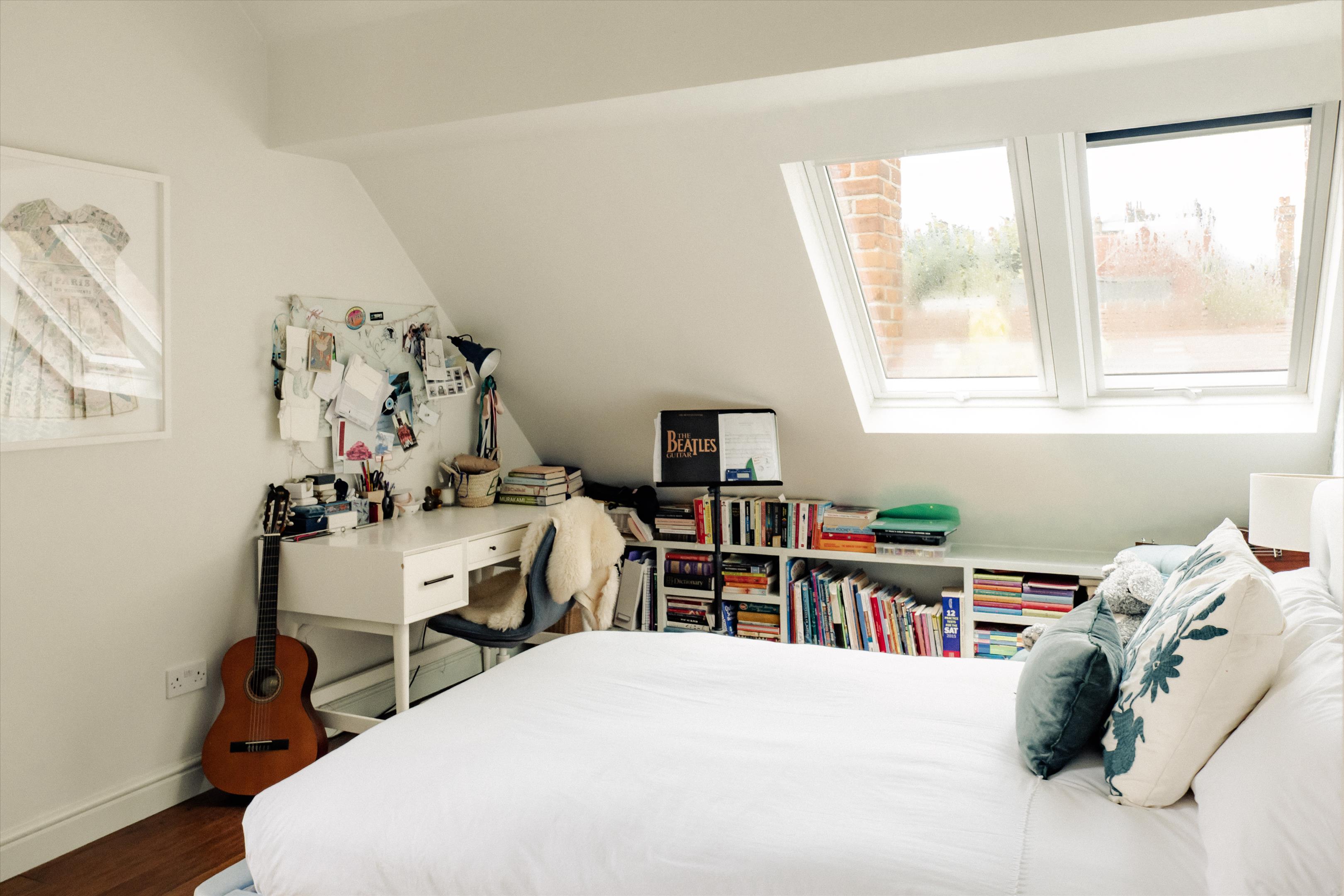 Holland Park Road, London W14