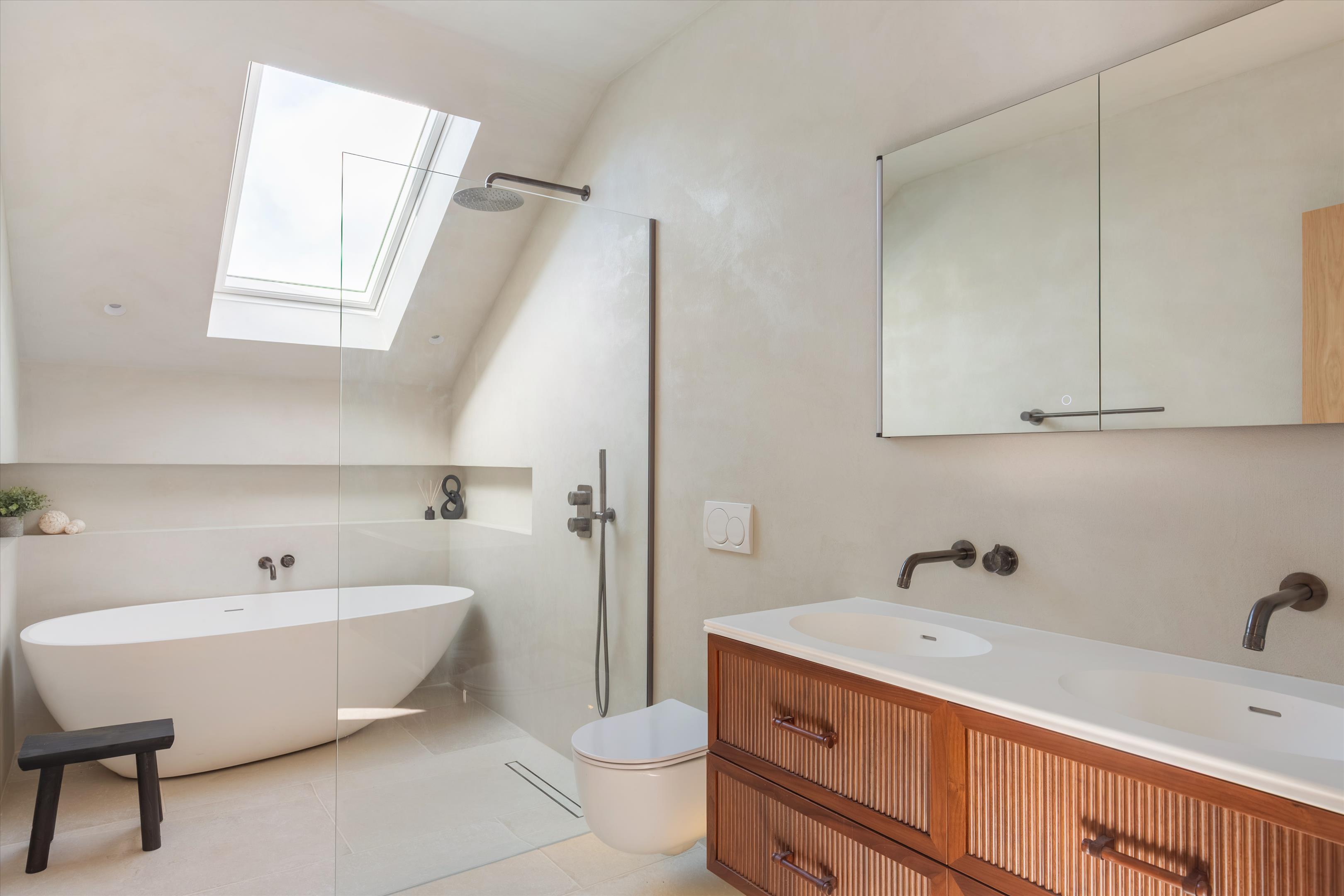 Russell Gardens Mews, London W14