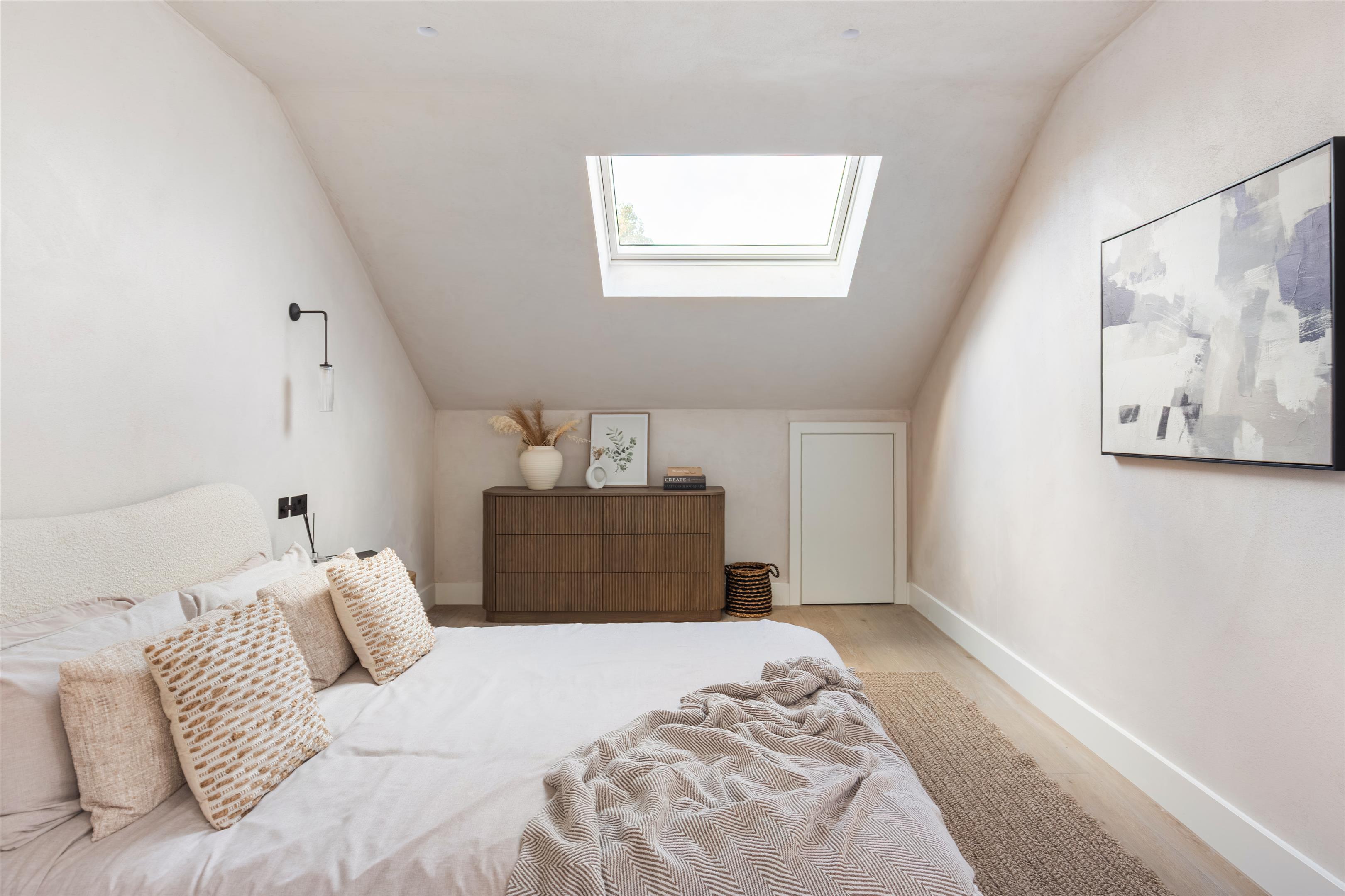 Russell Gardens Mews, London W14