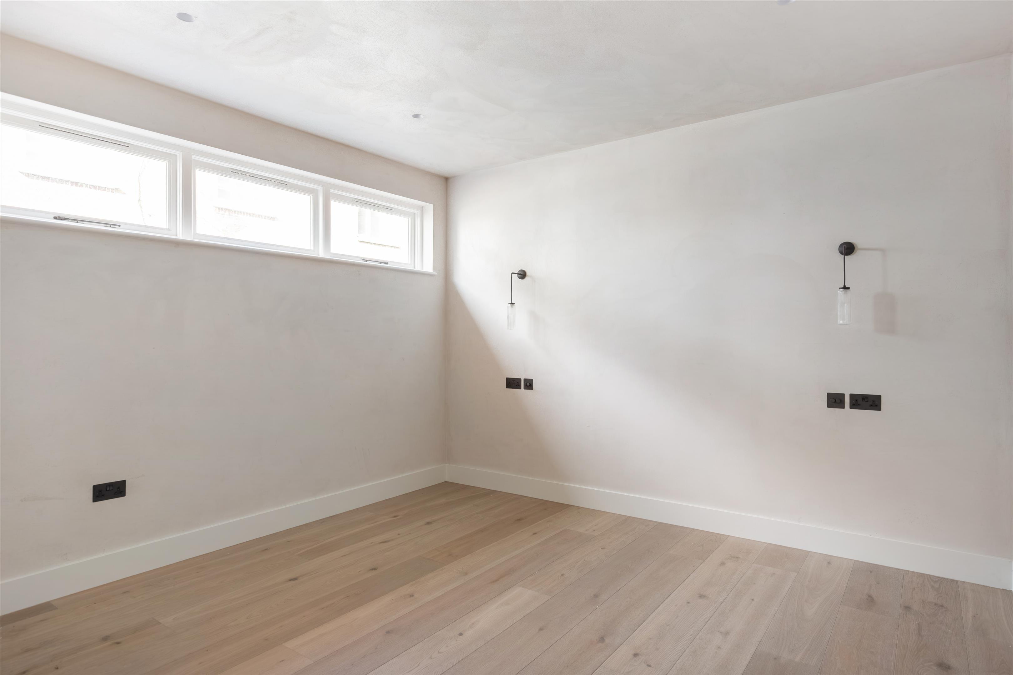 Russell Gardens Mews, London W14