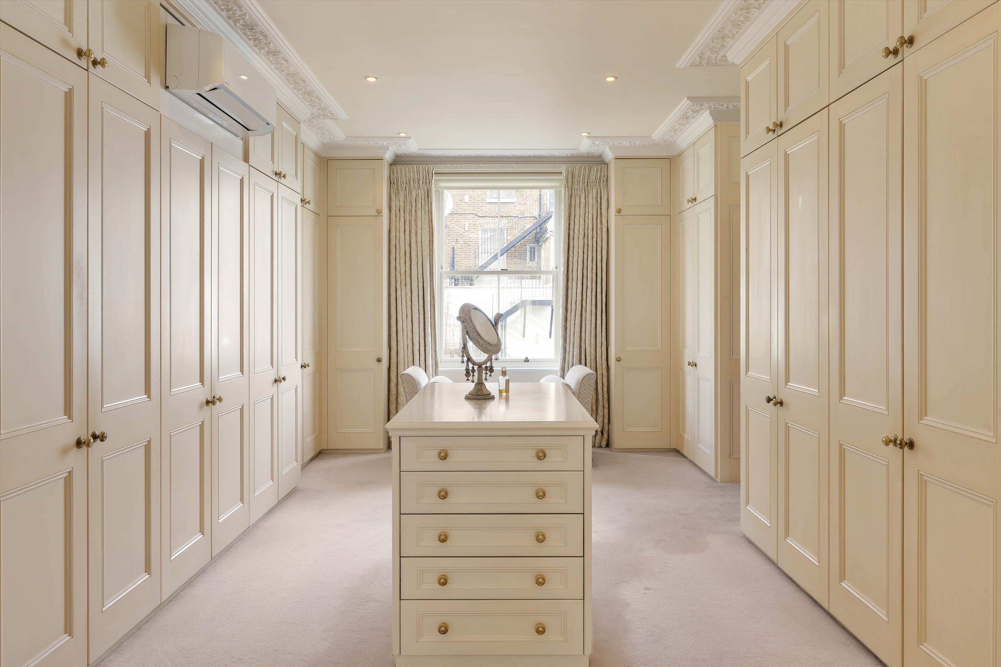 Phillimore Place, London W8