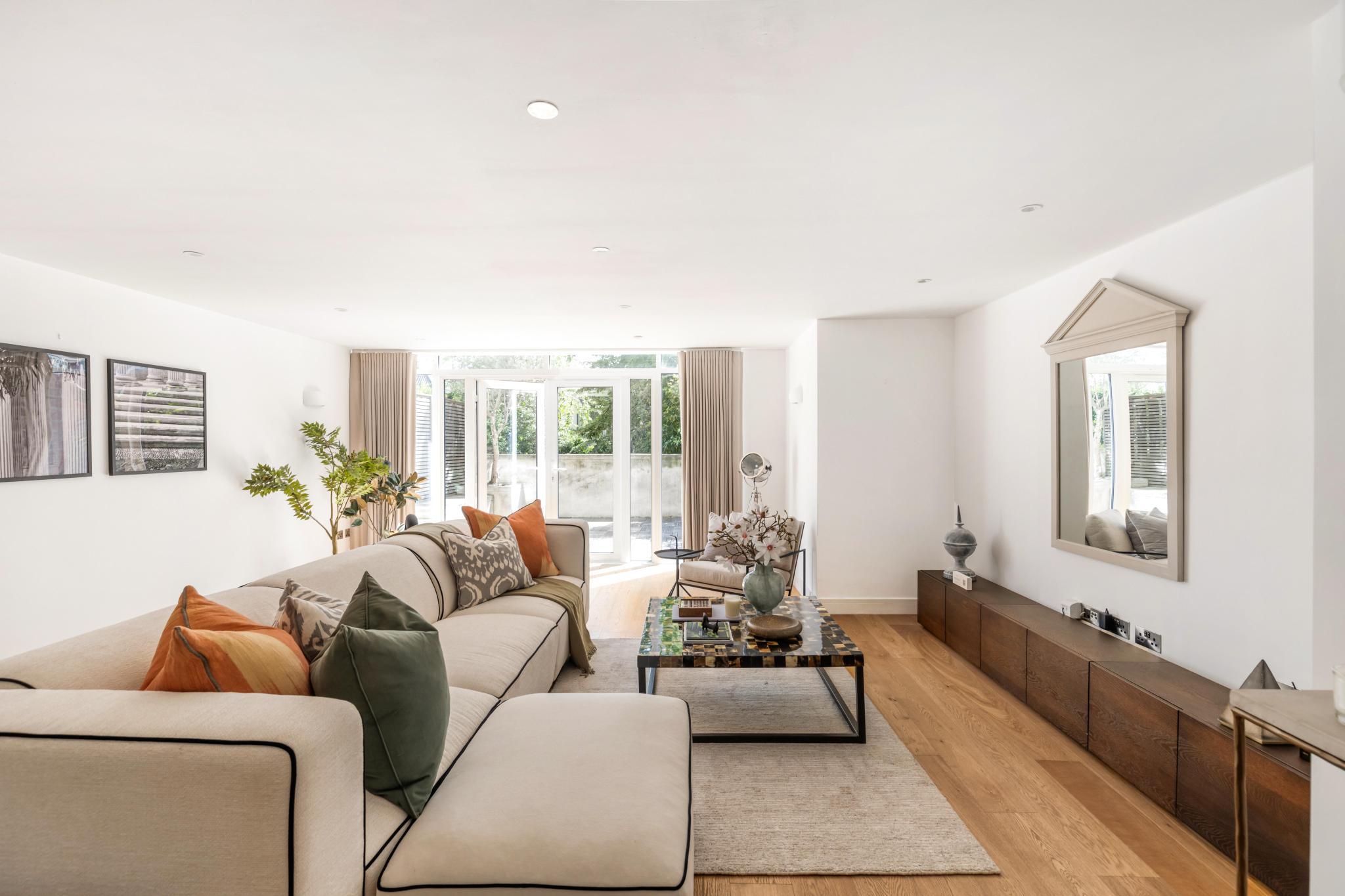 Broadwalk House, Hyde Park Gate, London SW7