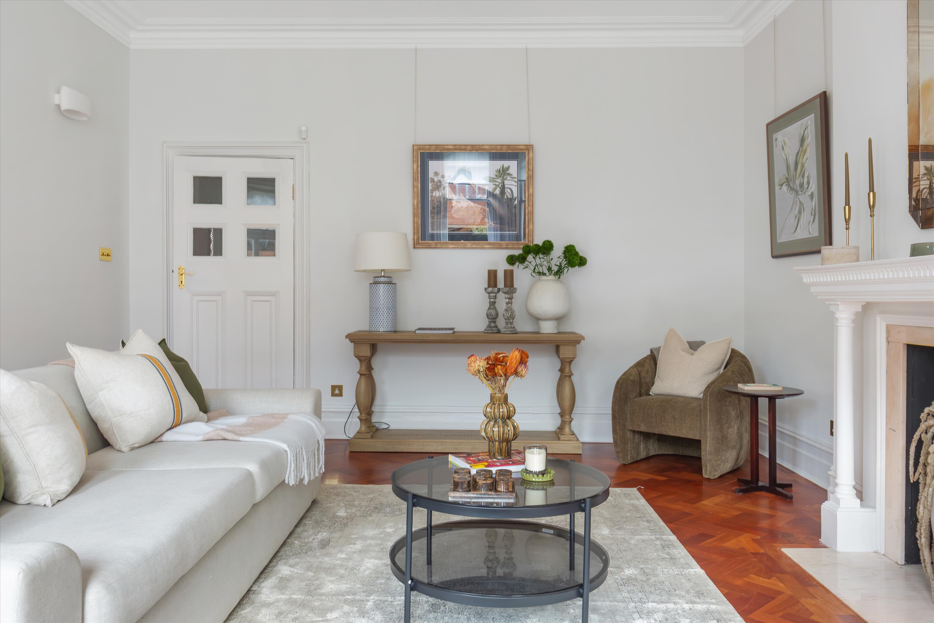 Campden Hill Court, Kensington, W8