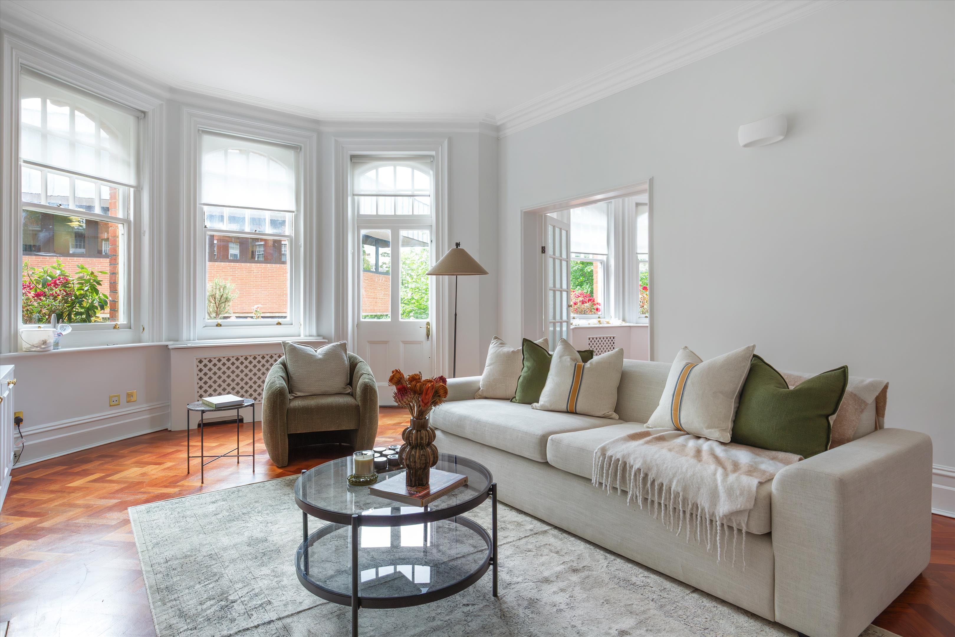 Campden Hill Court, Kensington, W8