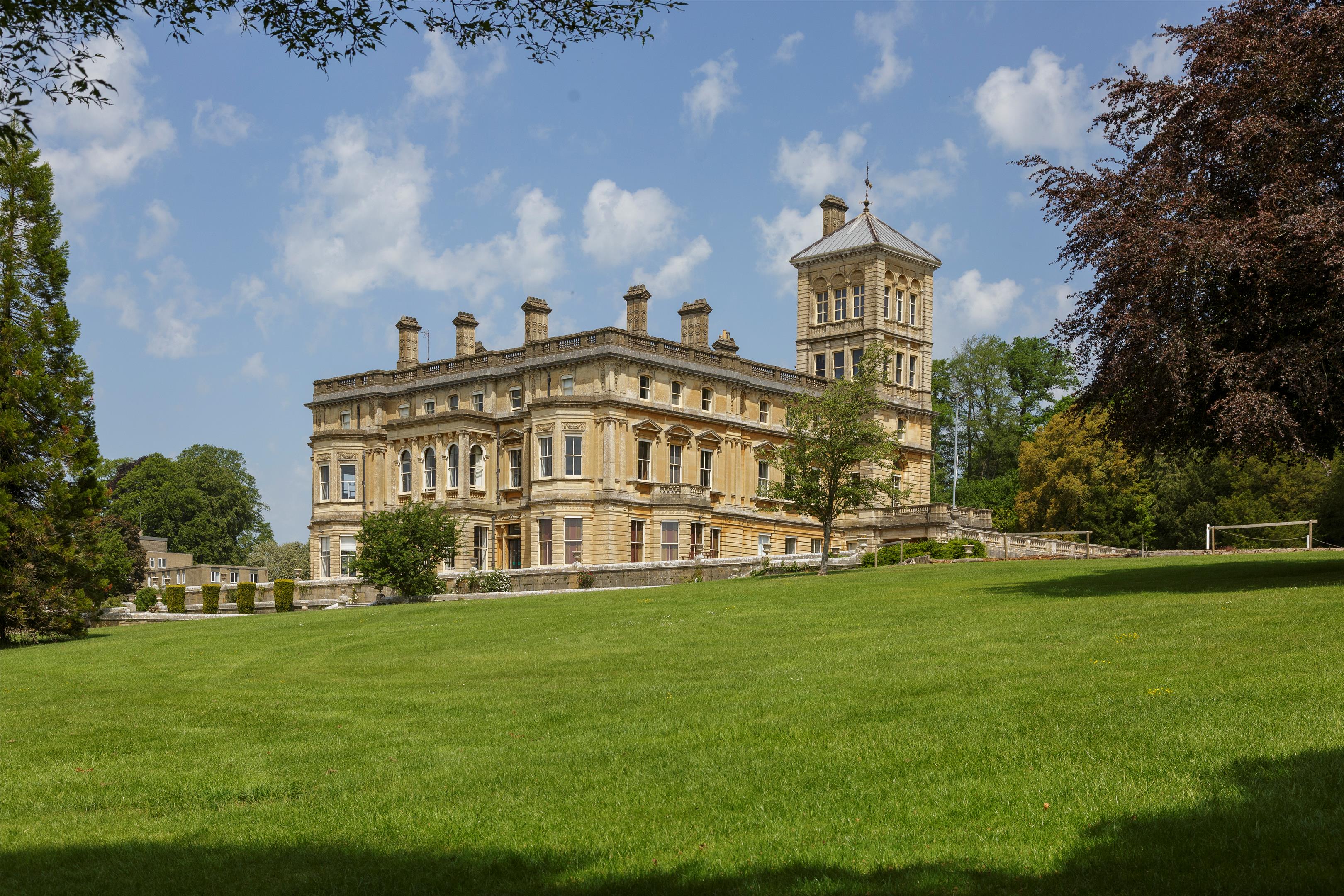 Rendcomb Park, Gloucestershire, GL7