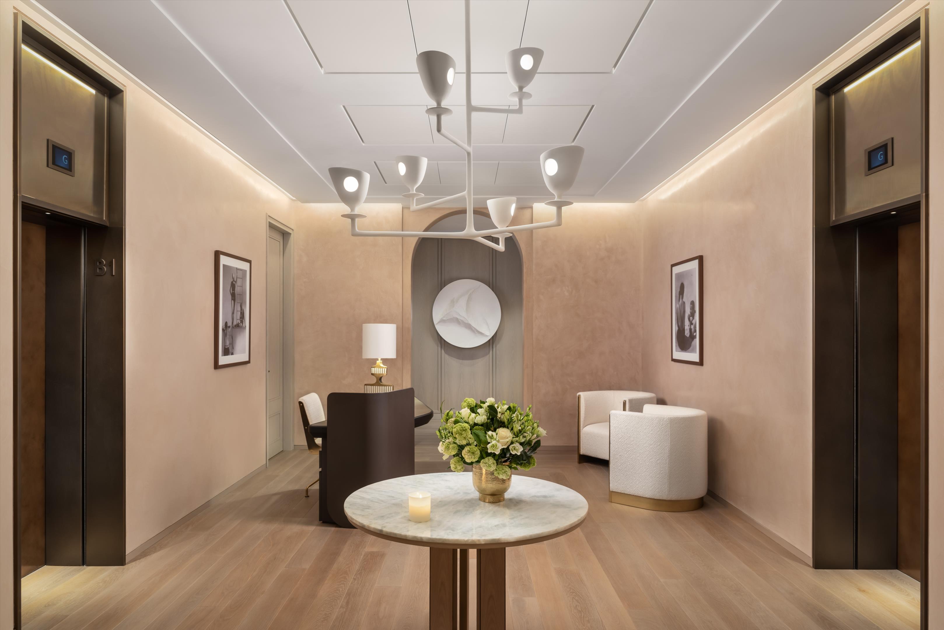 No.1 Grosvenor Square, Mayfair, London, W1K 4AB