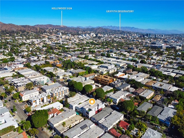 925 North Genesee Avenue Unit: 4