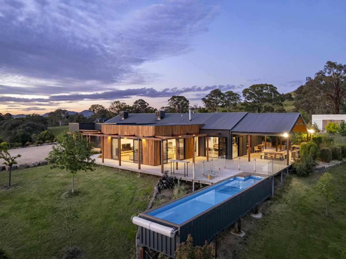 Mansfield, North Eastern, VIC