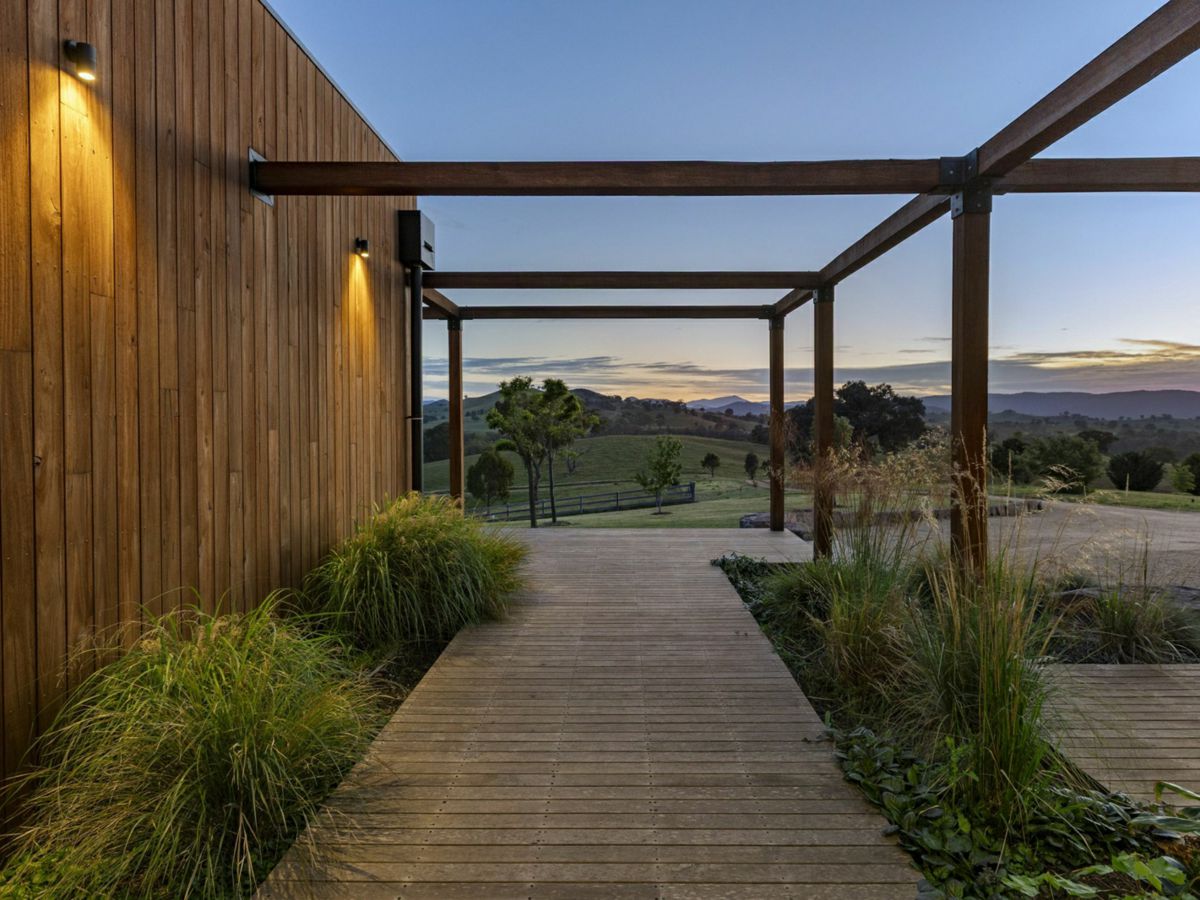 Mansfield, North Eastern, VIC