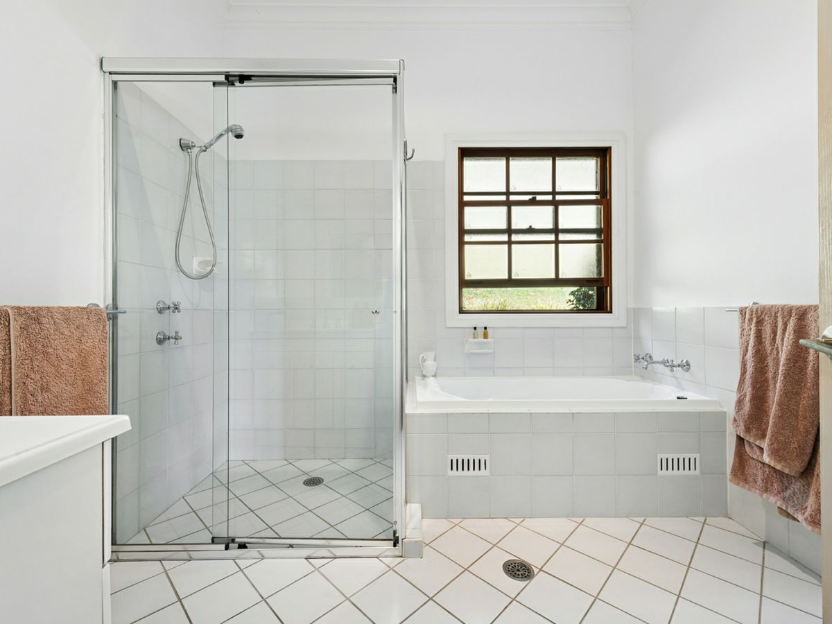 Palmdale, Central Coast and Region, NSW