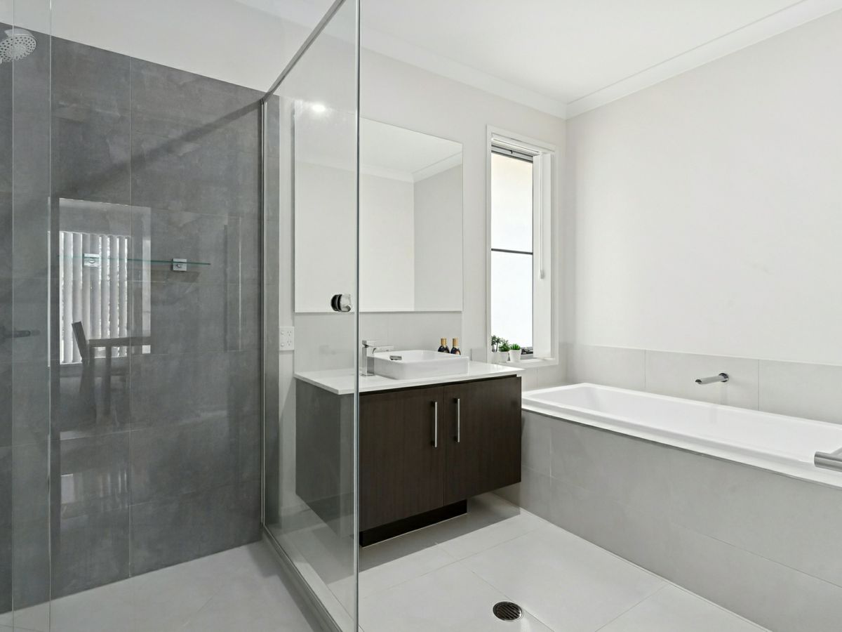 Kenmore Hills, City and North, QLD