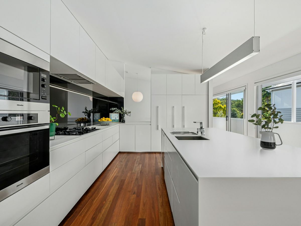 Bardon, West, QLD