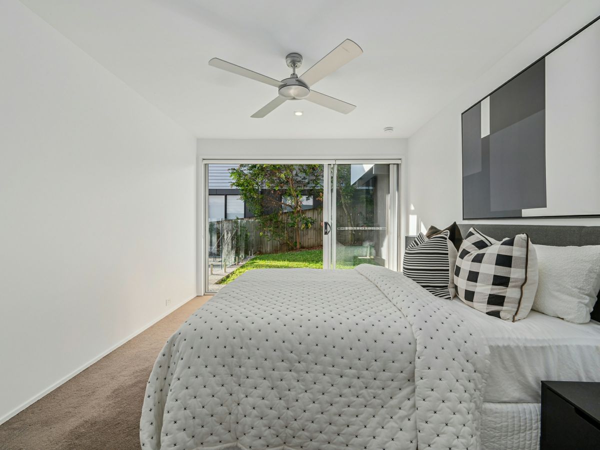 Bardon, West, QLD
