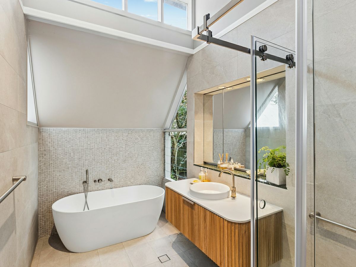 Naremburn, North Shore - Lower, NSW