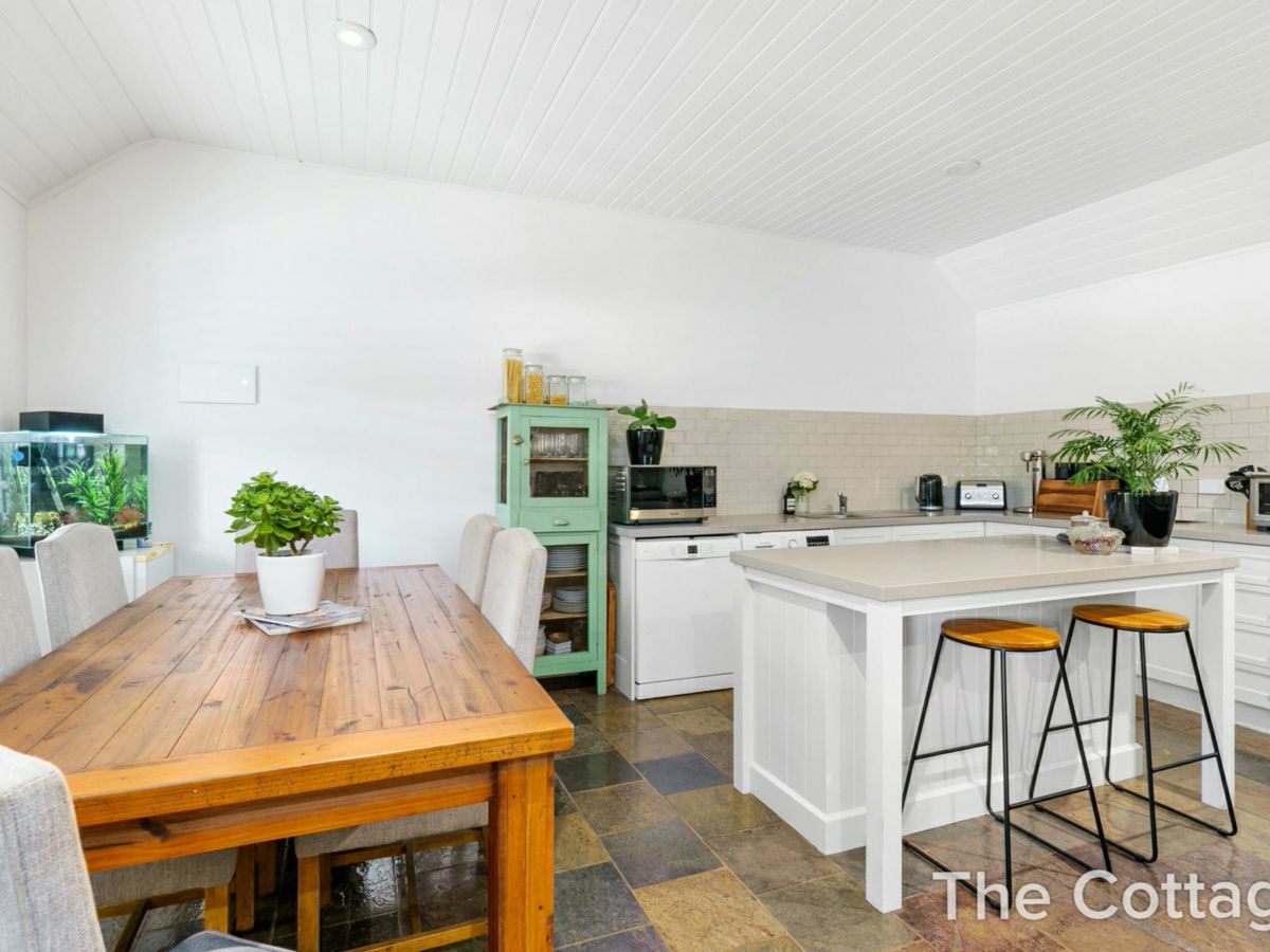 Newtown, Geelong and District, VIC
