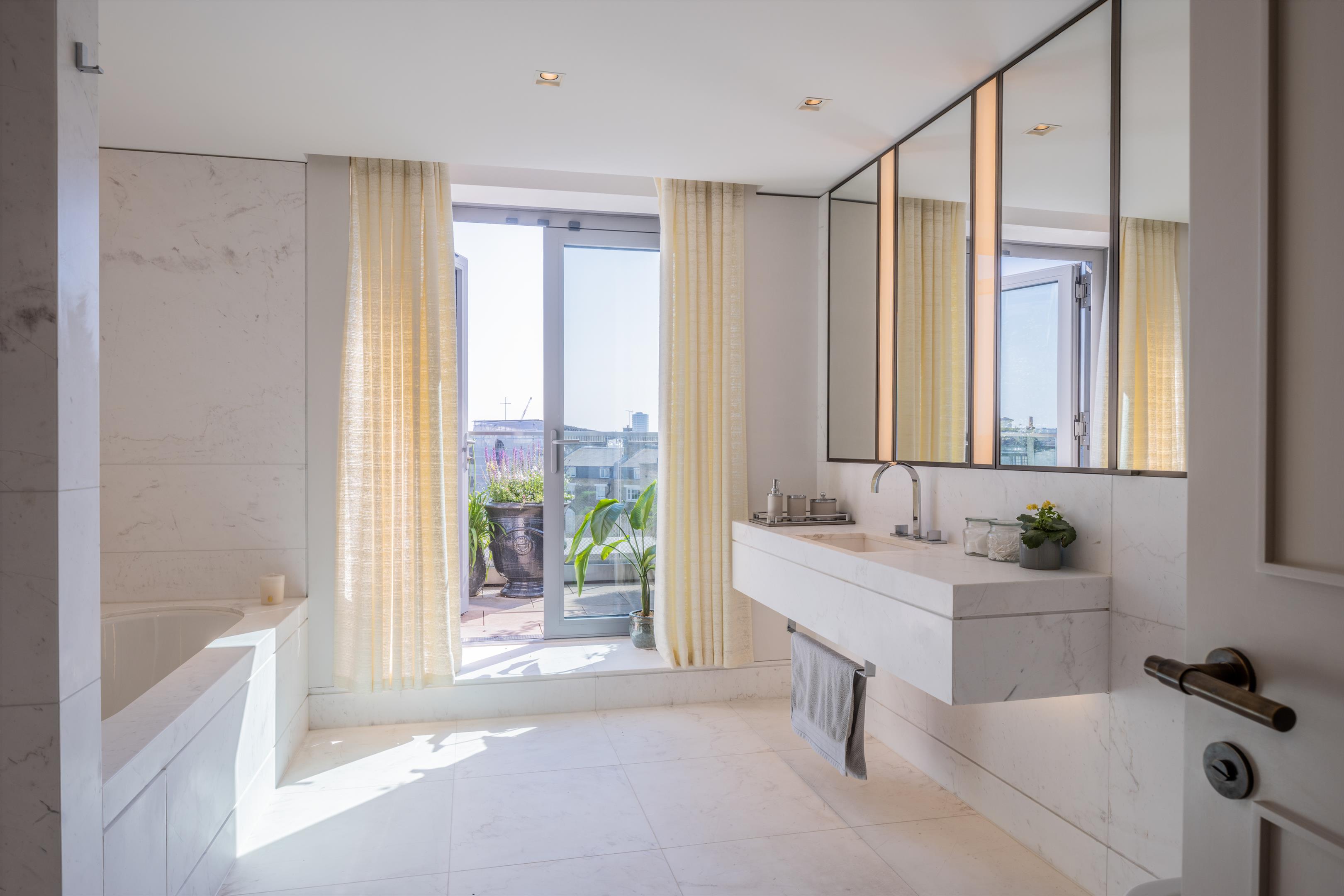 Park Crescent West, Marylebone, London W1B