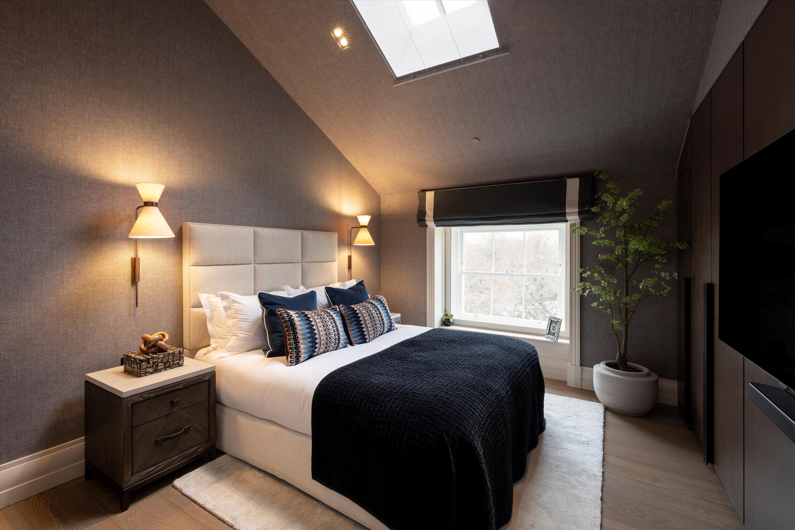 Park Crescent West, Marylebone, London W1B