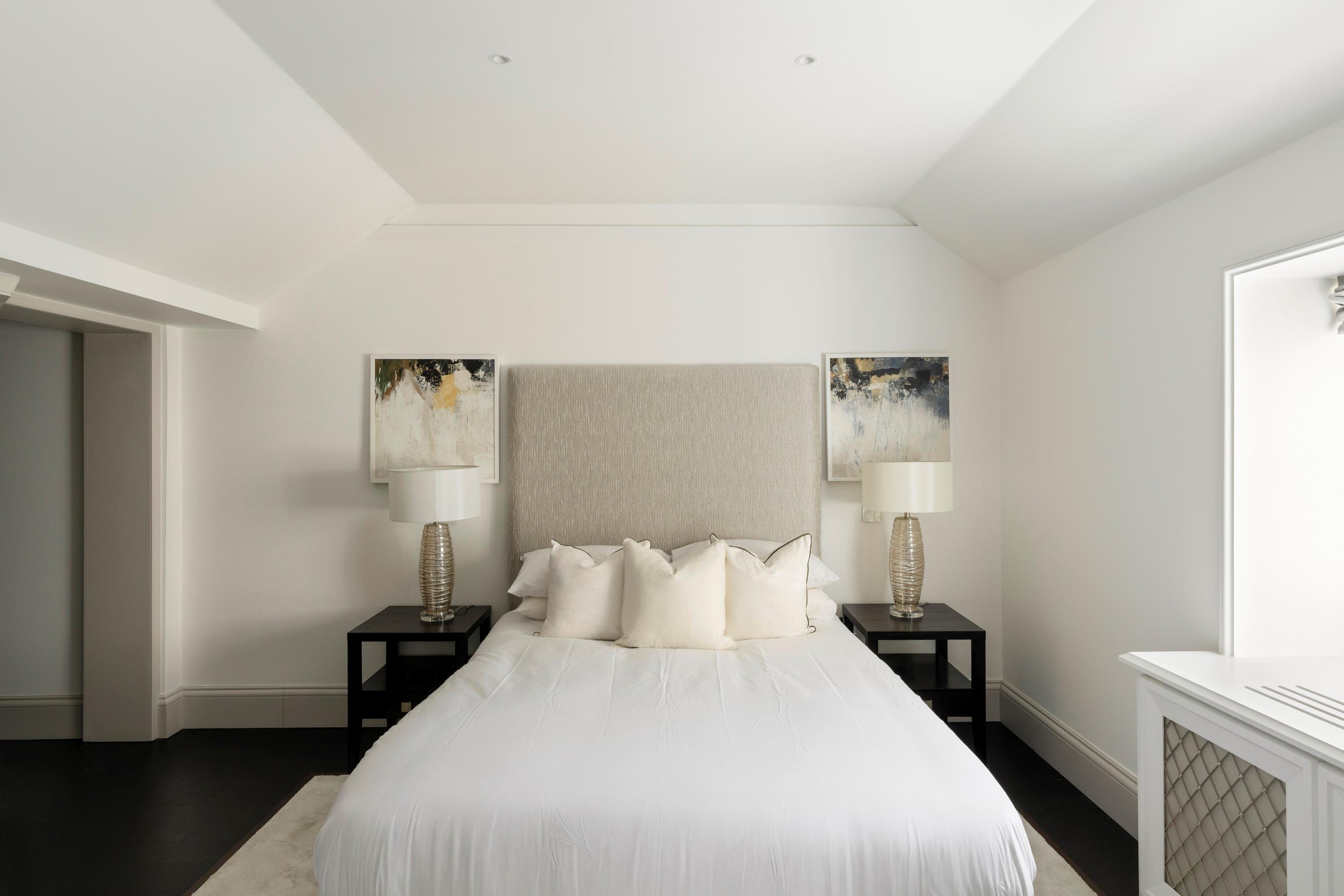 Fitzhardinge Street, Marylebone, W1H