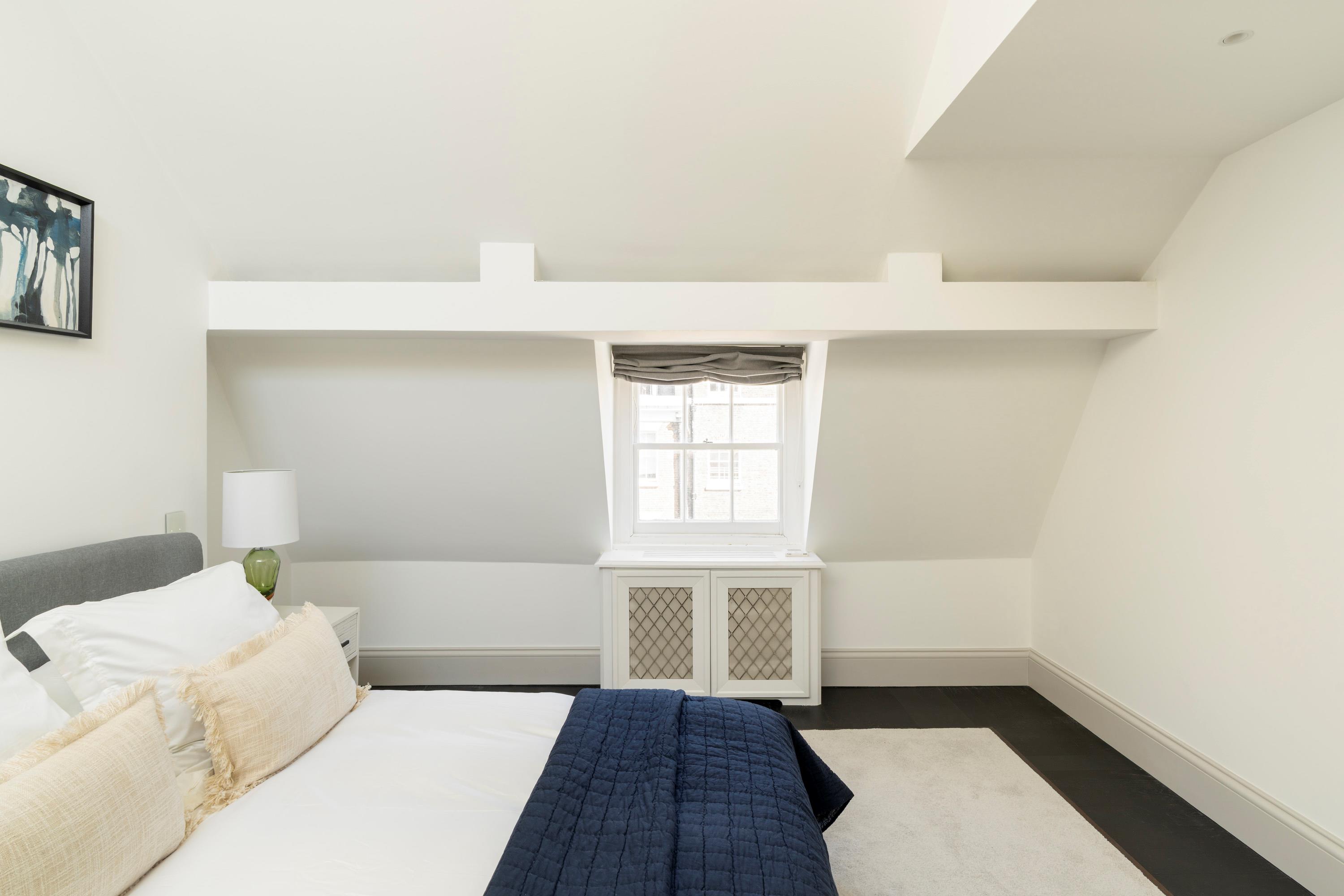 Fitzhardinge Street, Marylebone, W1H