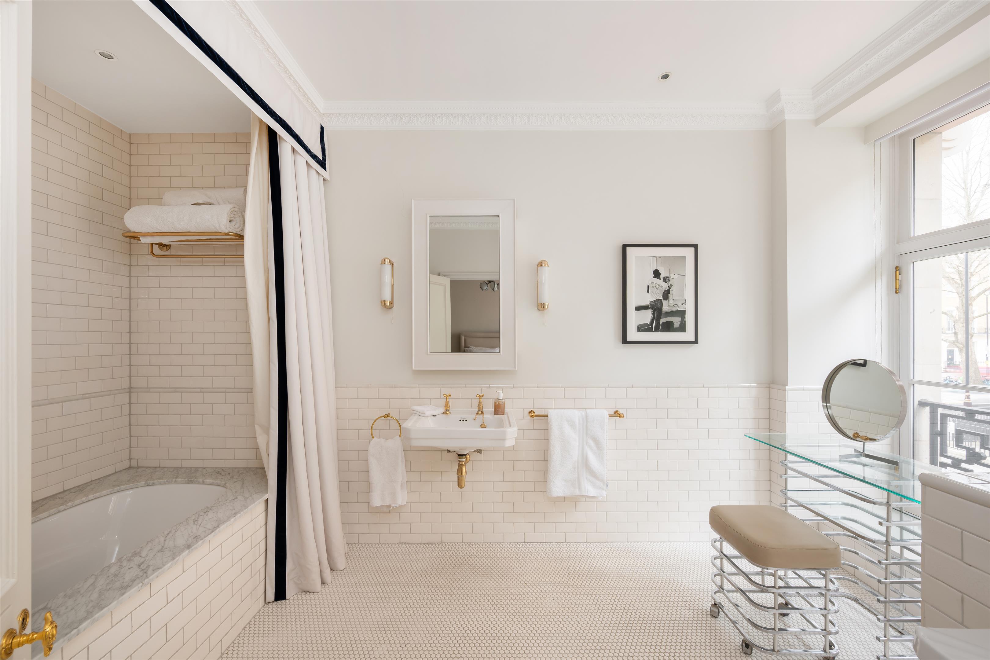 Portland Place, Marylebone, London W1B