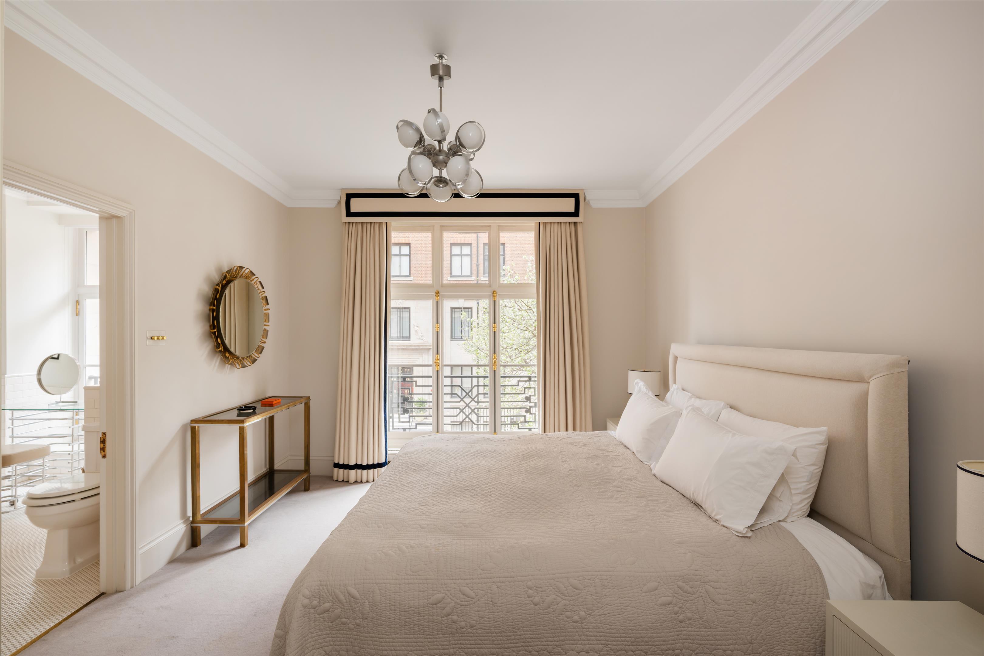 Portland Place, Marylebone, London W1B