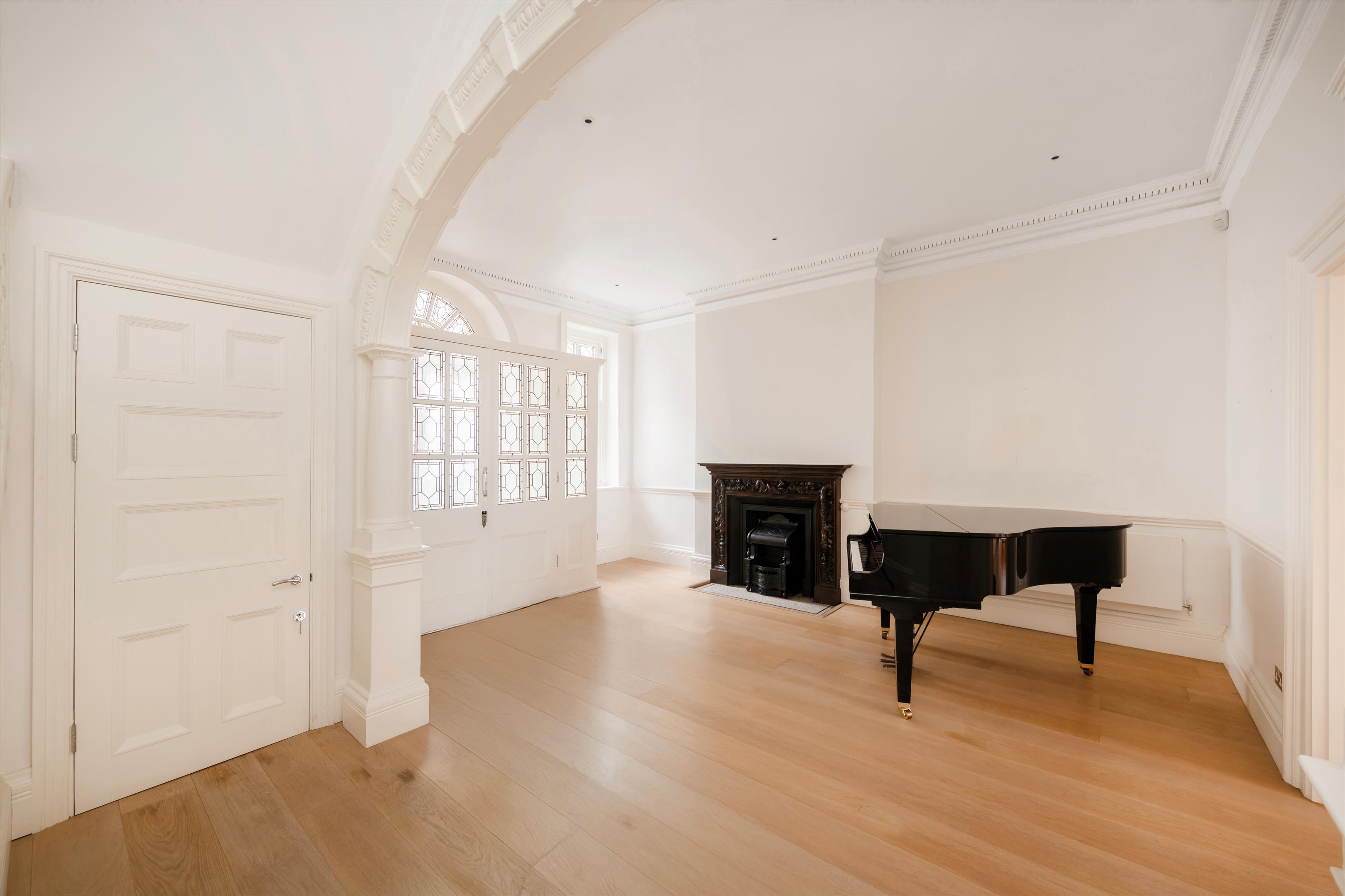 Upper Wimpole Street, London, W1G