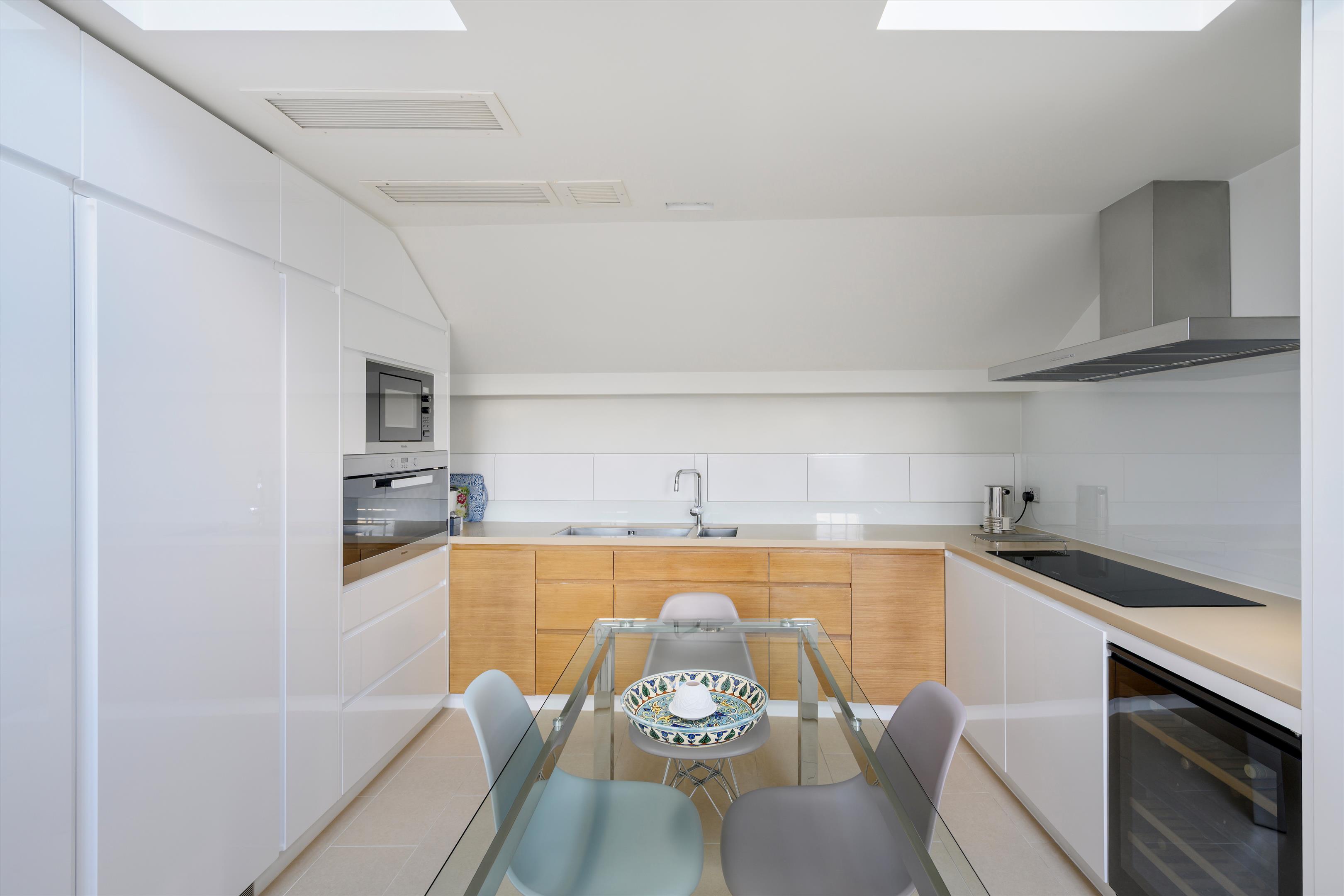 Connaught Square, London W2