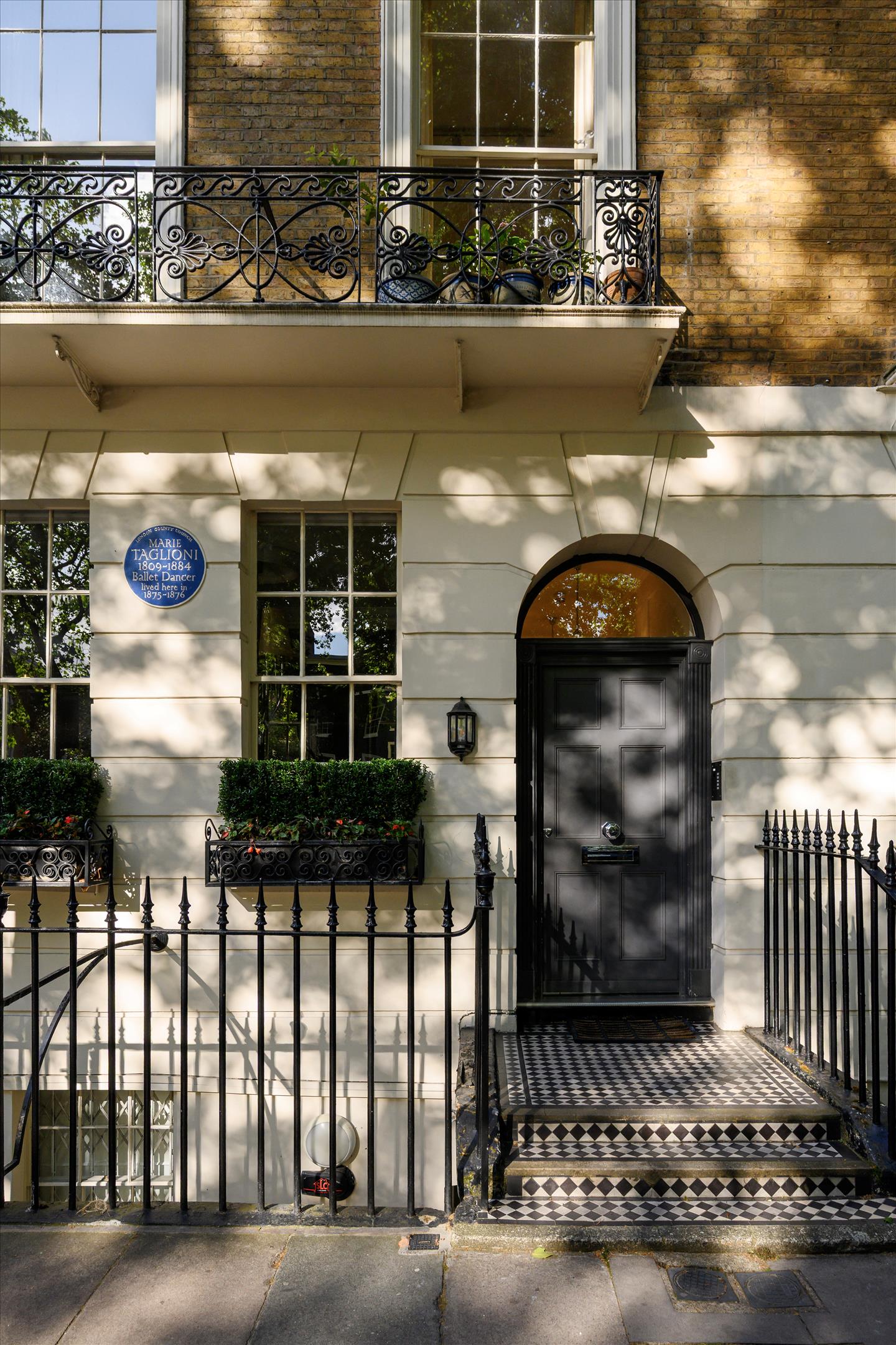Connaught Square, London W2
