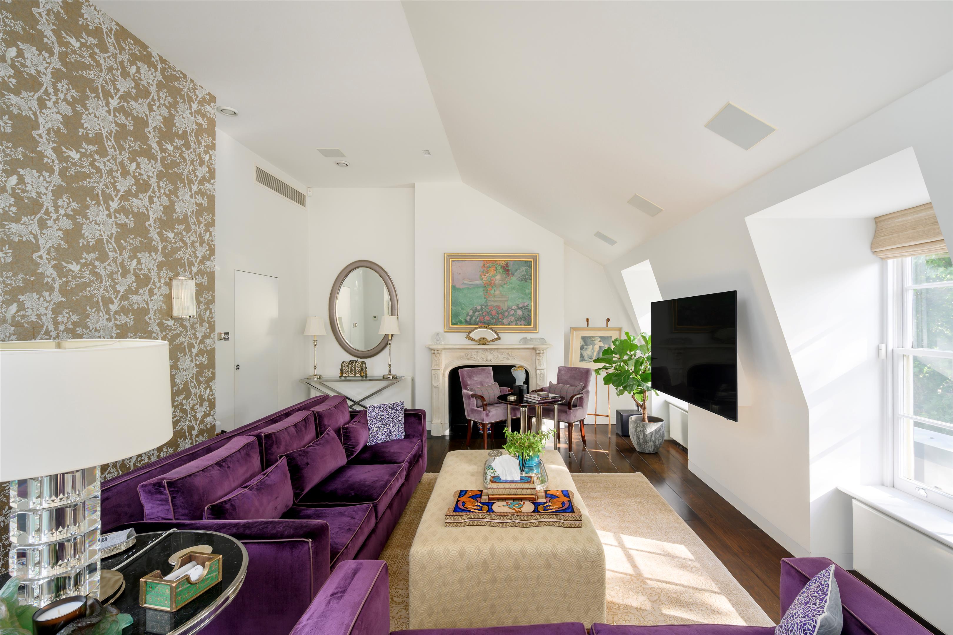 Connaught Square, London W2