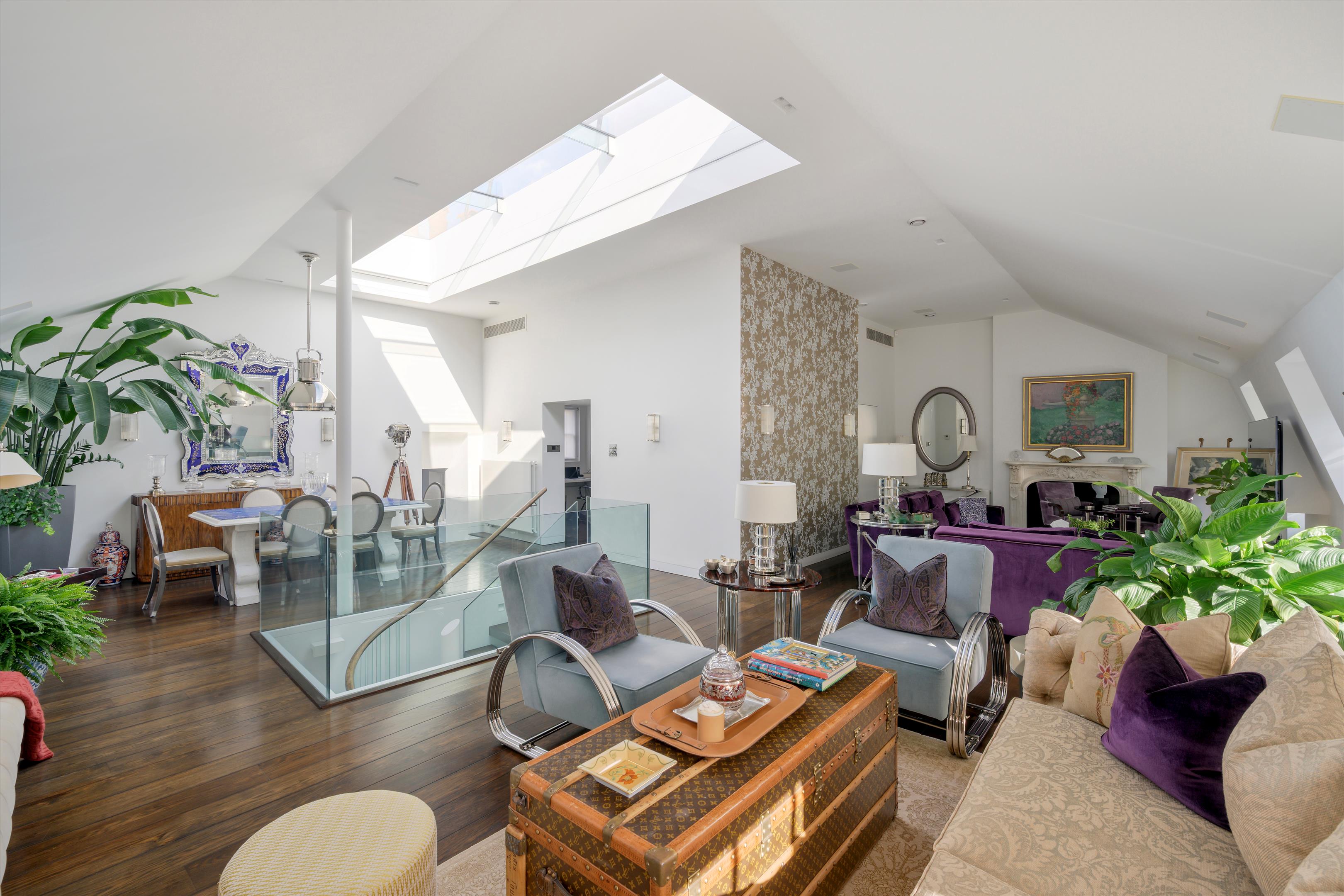 Connaught Square, London W2
