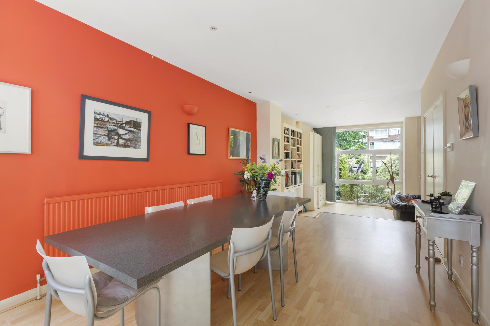 Cambridge Square, London W2