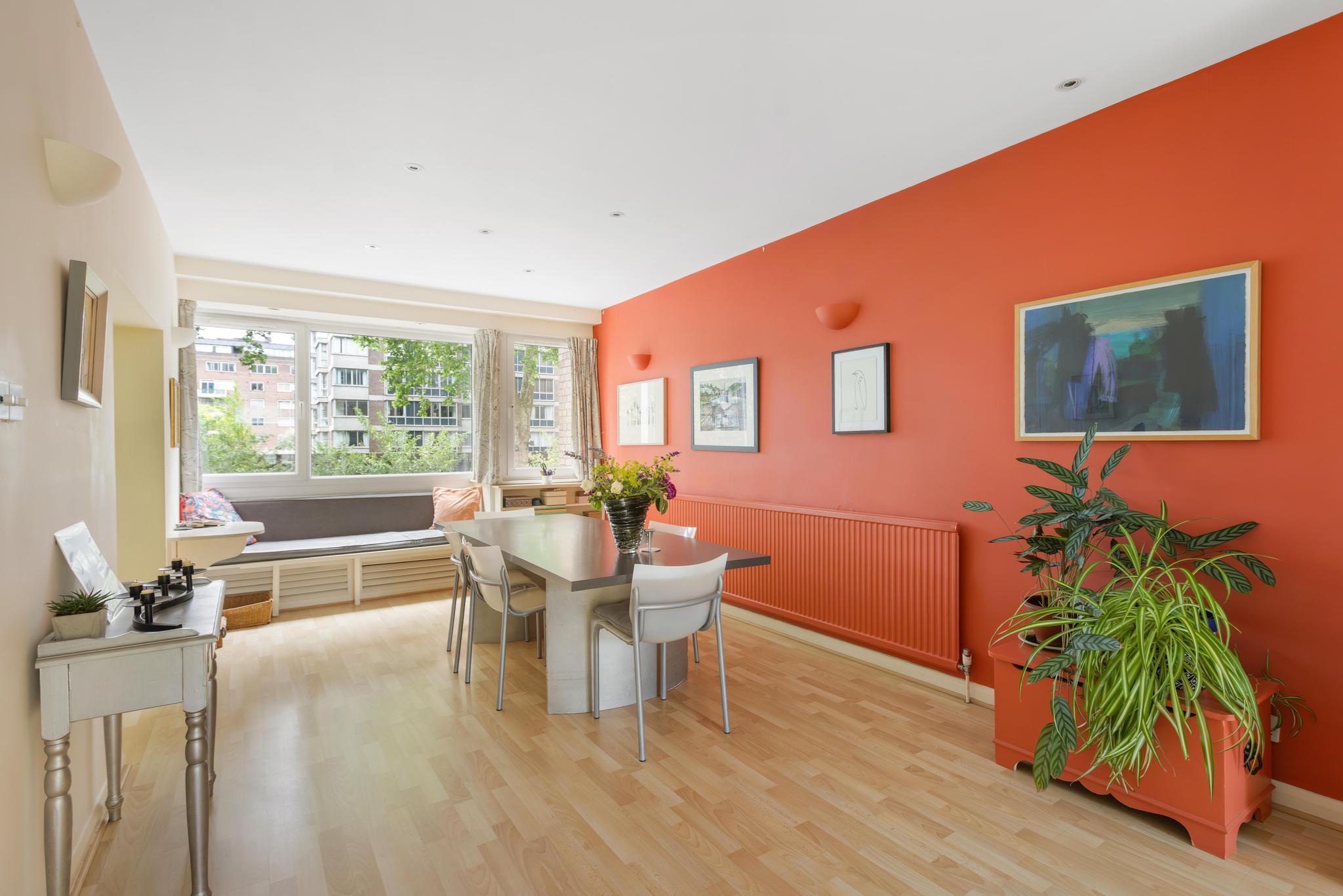 Cambridge Square, London W2