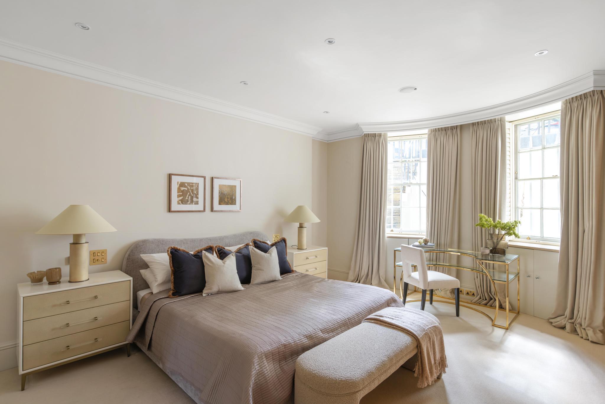 Montagu Square, Marylebone, London W1H