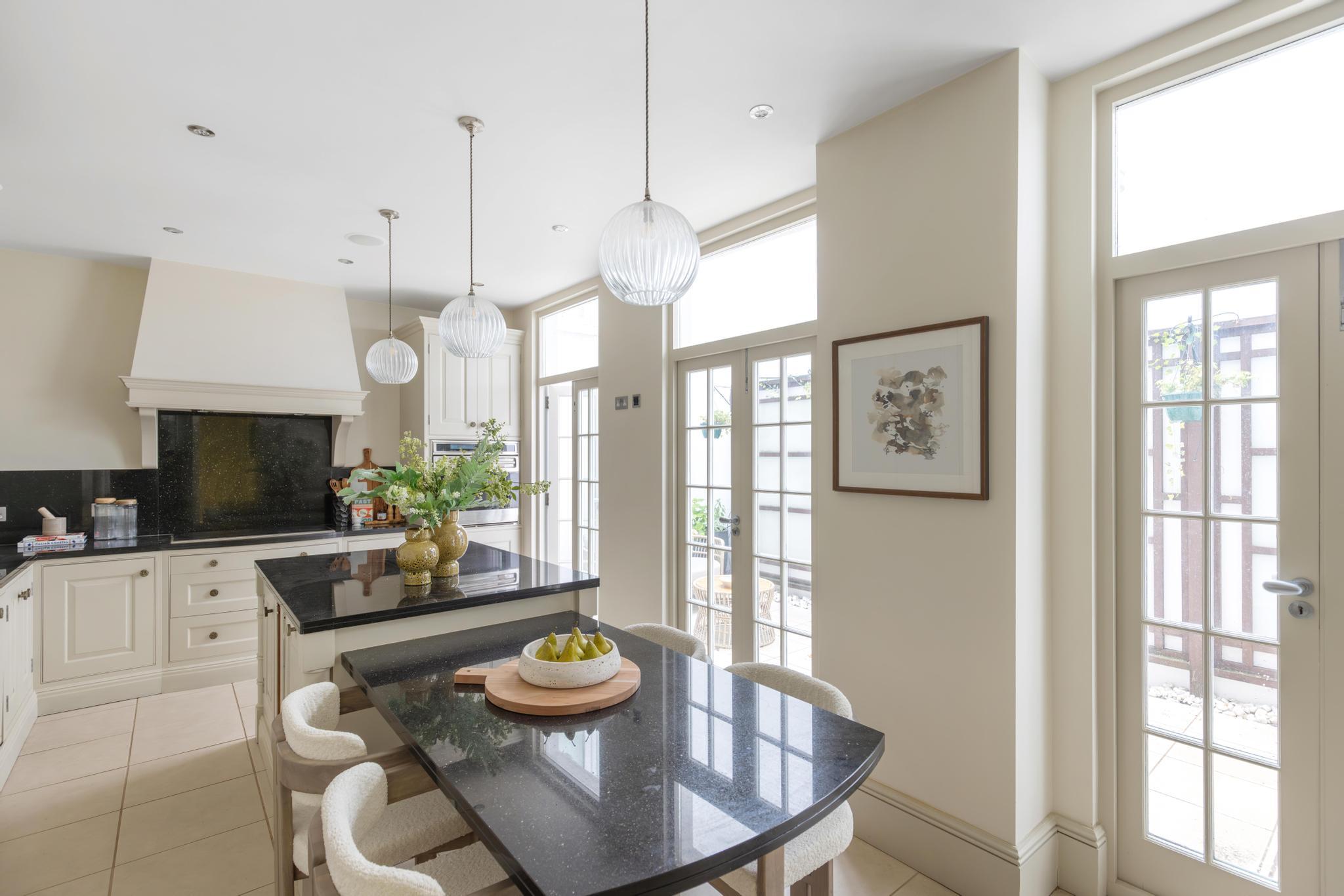Montagu Square, Marylebone, London W1H