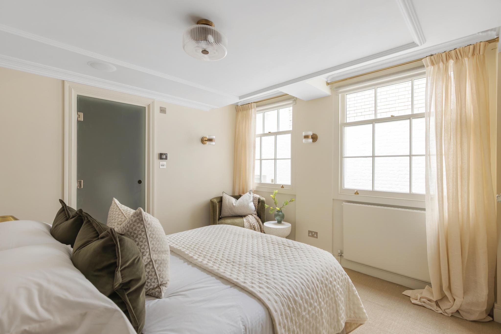 Montagu Square, Marylebone, London W1H