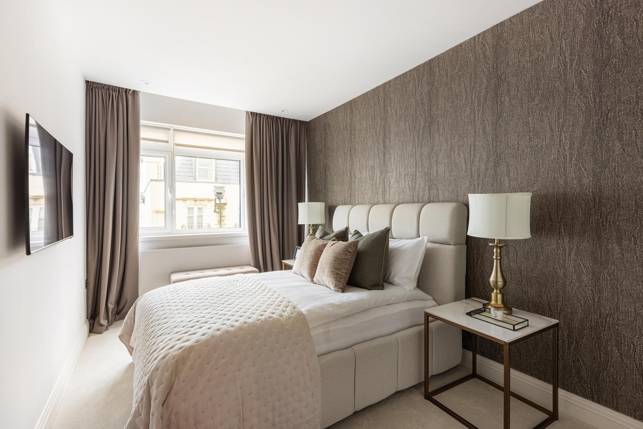 Chelwood House, Gloucester Square, Hyde Park, London W2