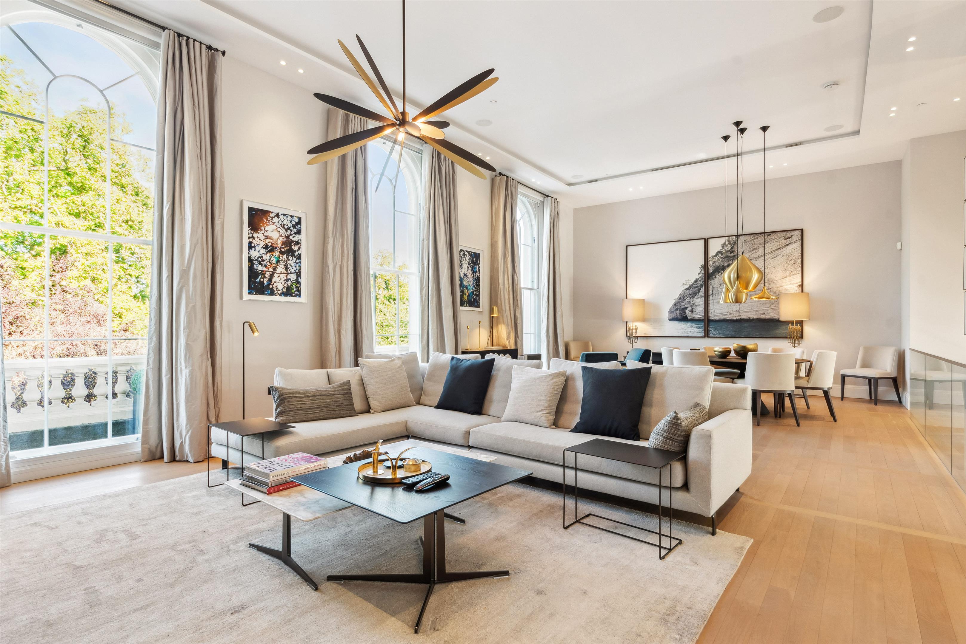 Park Crescent, Marylebone, London W1B