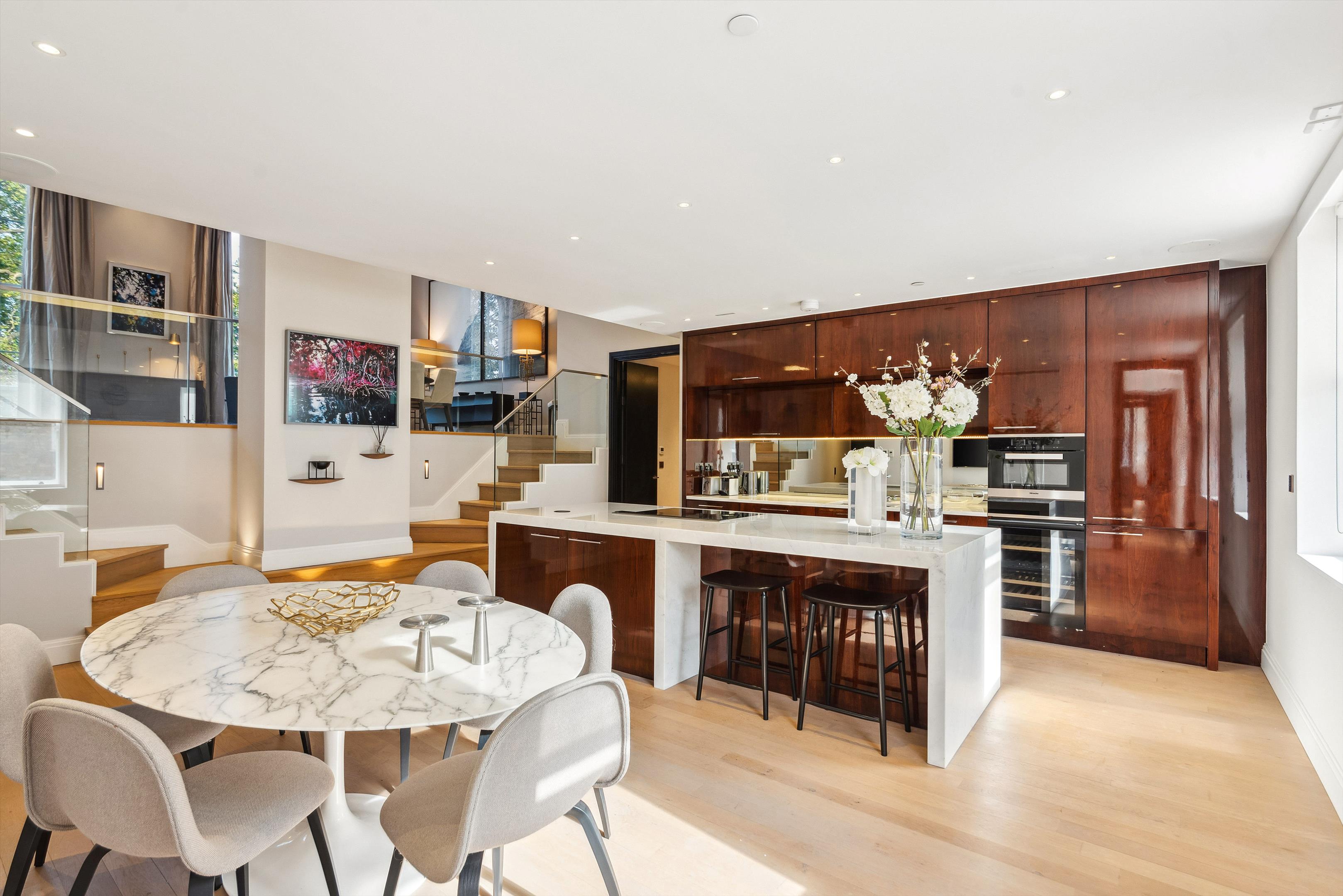 Park Crescent, Marylebone, London W1B