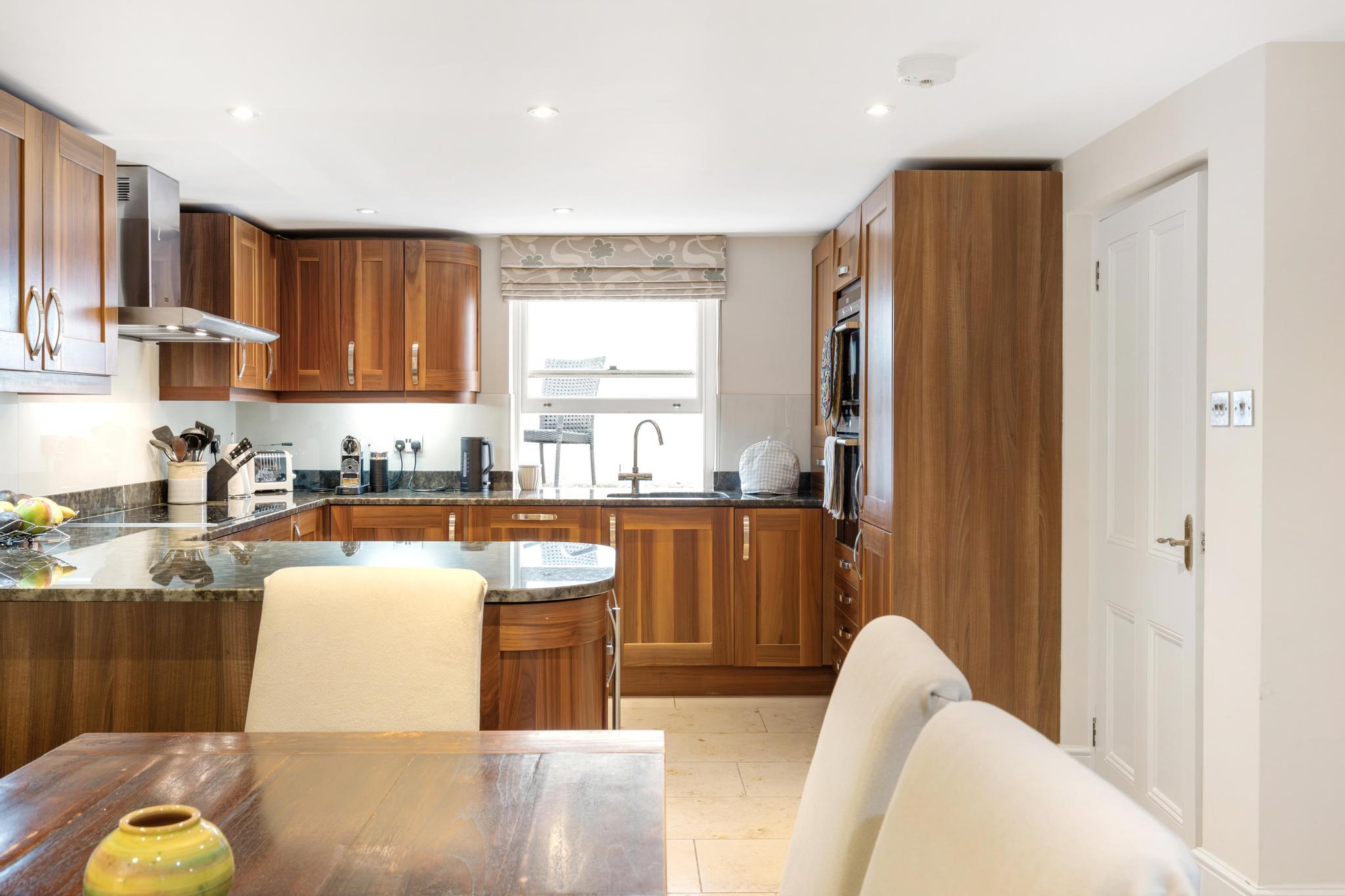 Middleton Place, London W1W