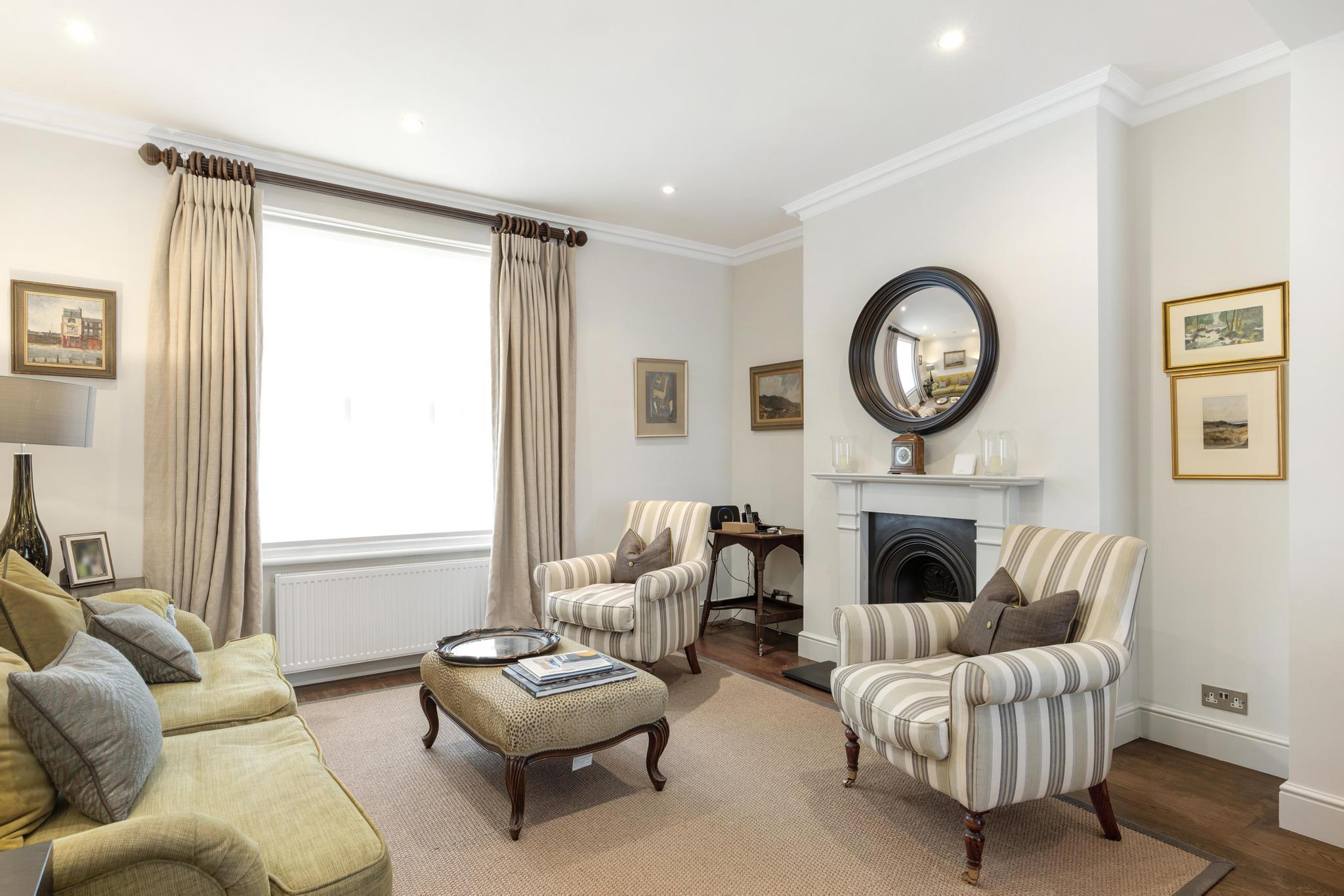 Middleton Place, London W1W