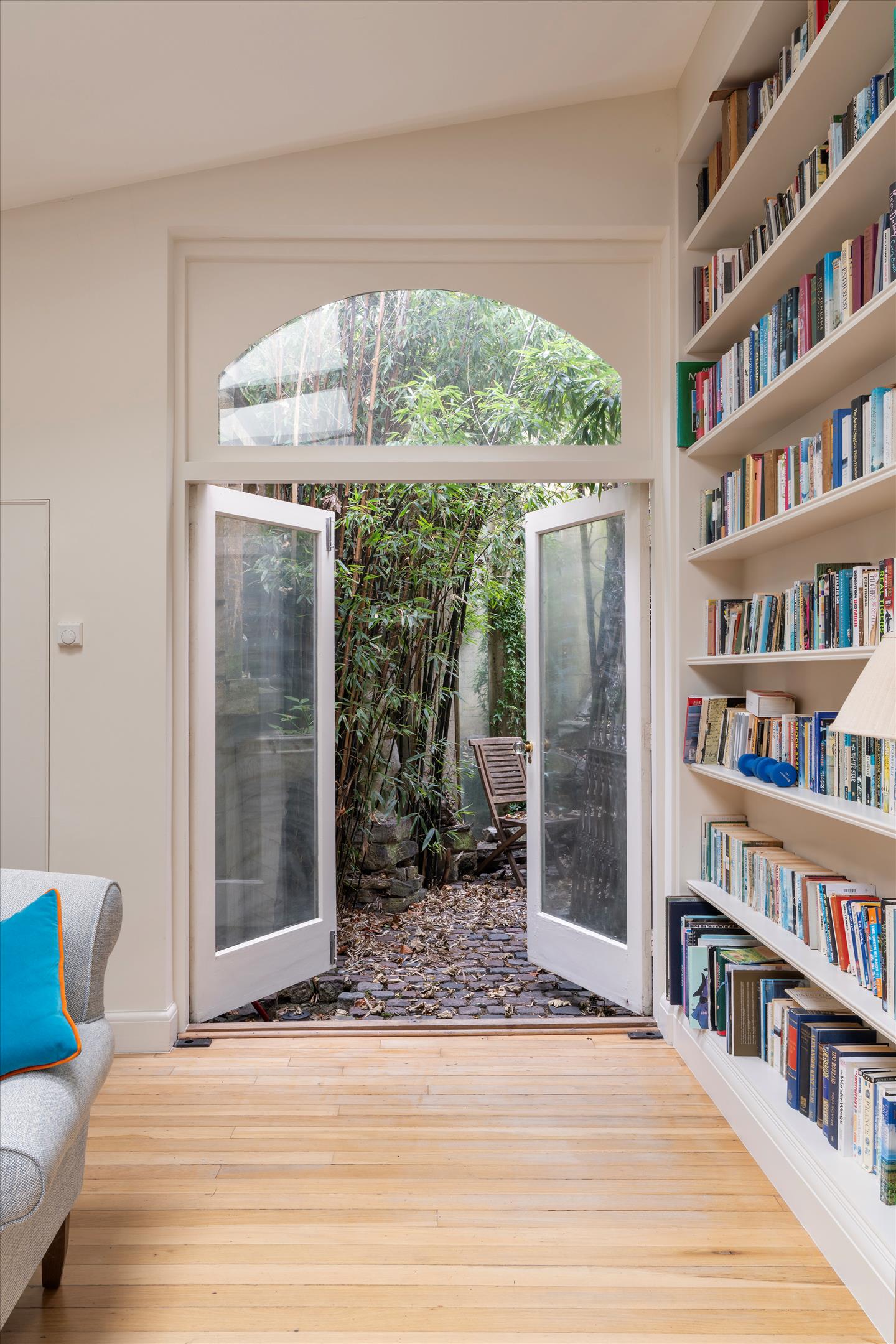 Pembridge Mews, Notting Hill, W11